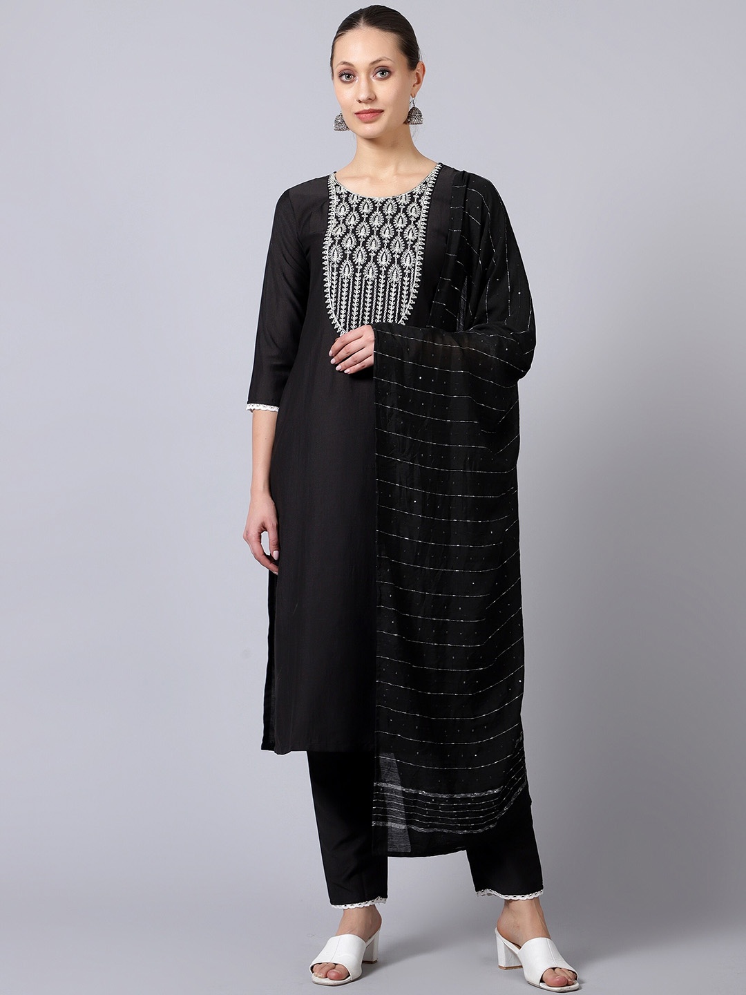 

TIEXA Ethnic Motifs Yoke Design Thread Work Kurta With Trousers & Dupatta, Black