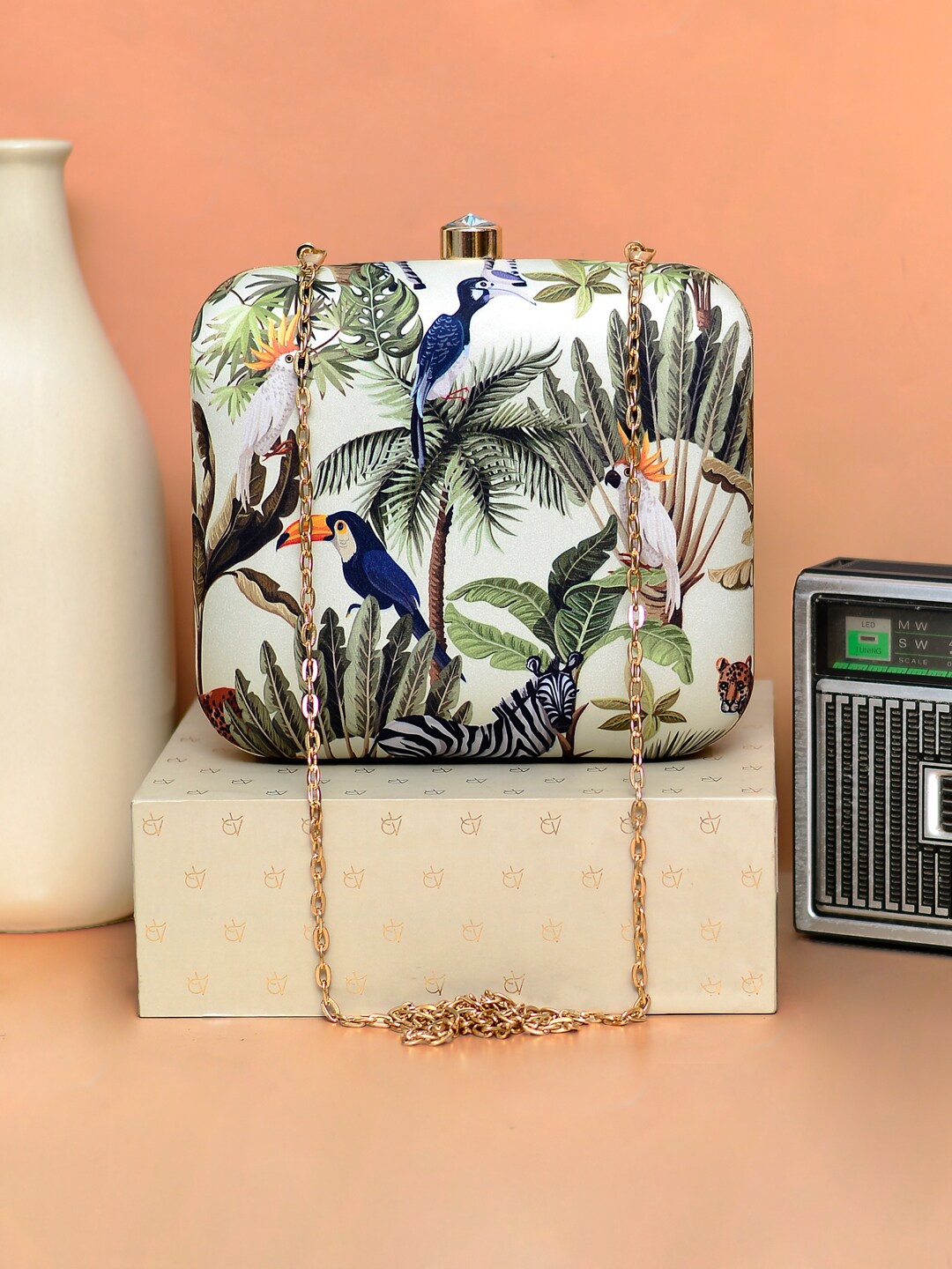 

ARTKLIM Women Bird Printed Box Clutch, Green