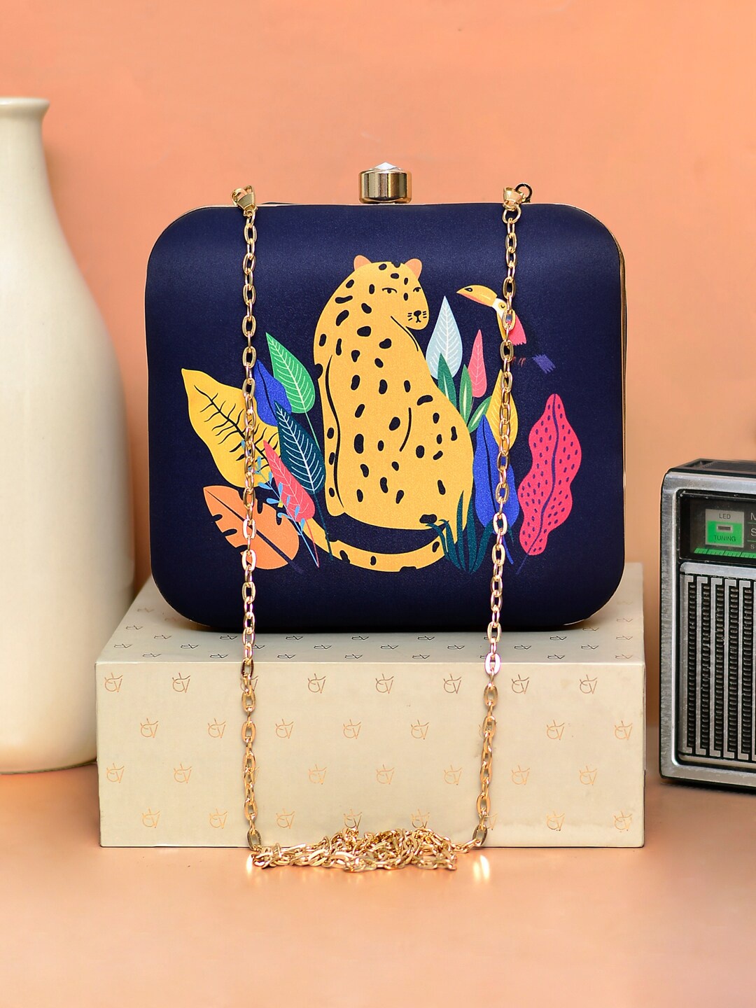 

ARTKLIM Women Cheetah Printed Box Clutch, Navy blue