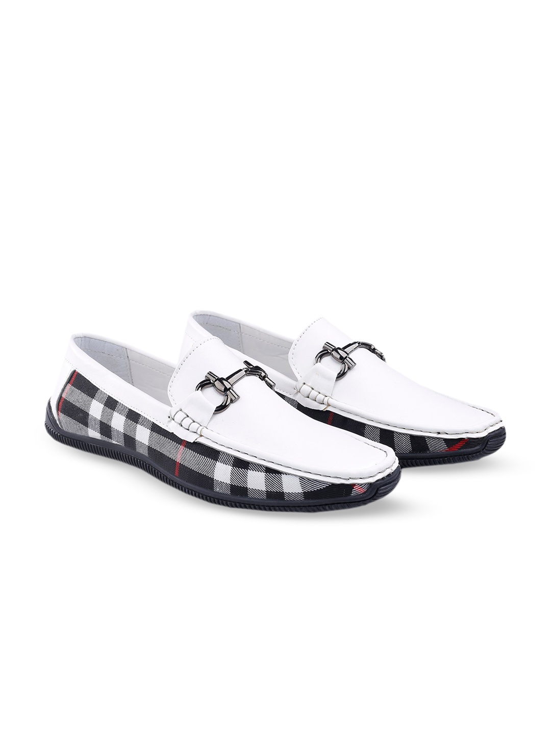 

Bxxy Men Slip On Printed Loafers, White