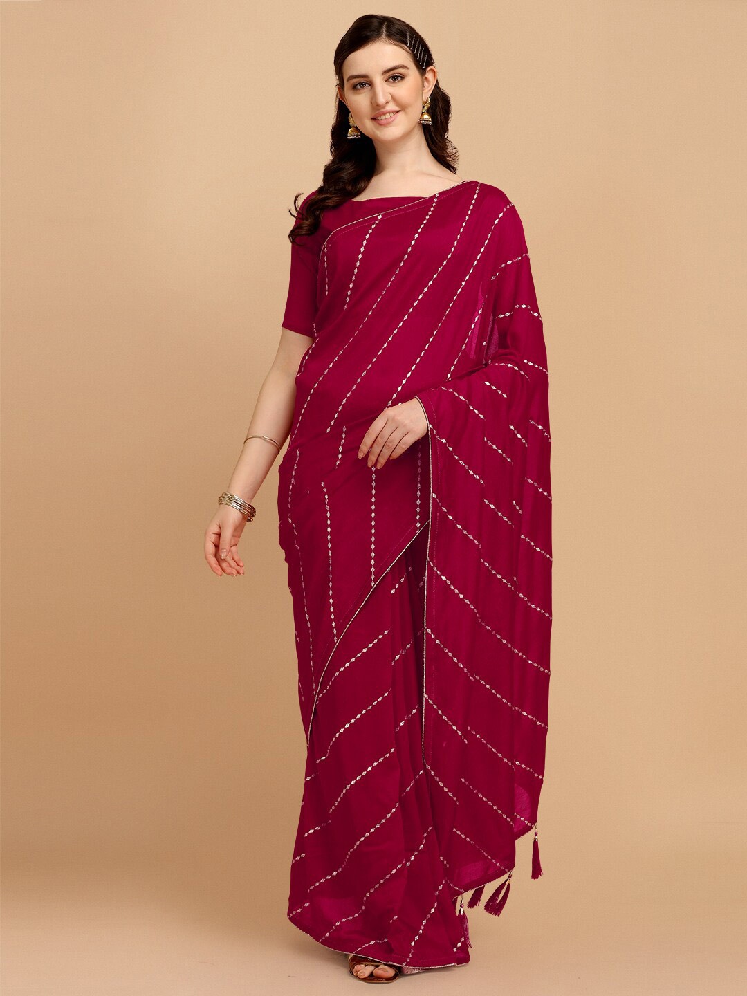 

CLOTHING JUNCTION Pink Striped Leheriya Saree