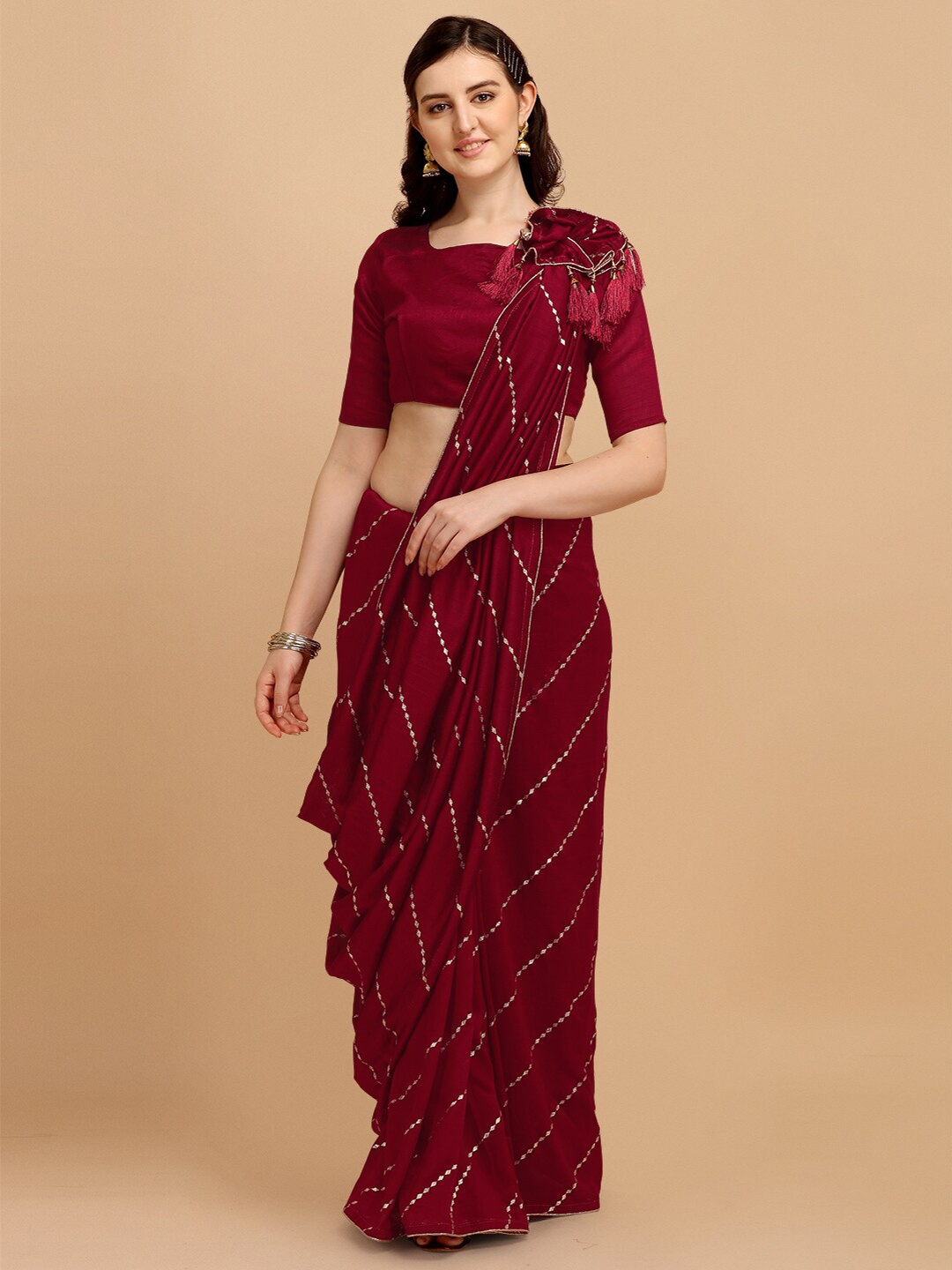 

CLOTHING JUNCTION Striped Leheriya Saree, Maroon