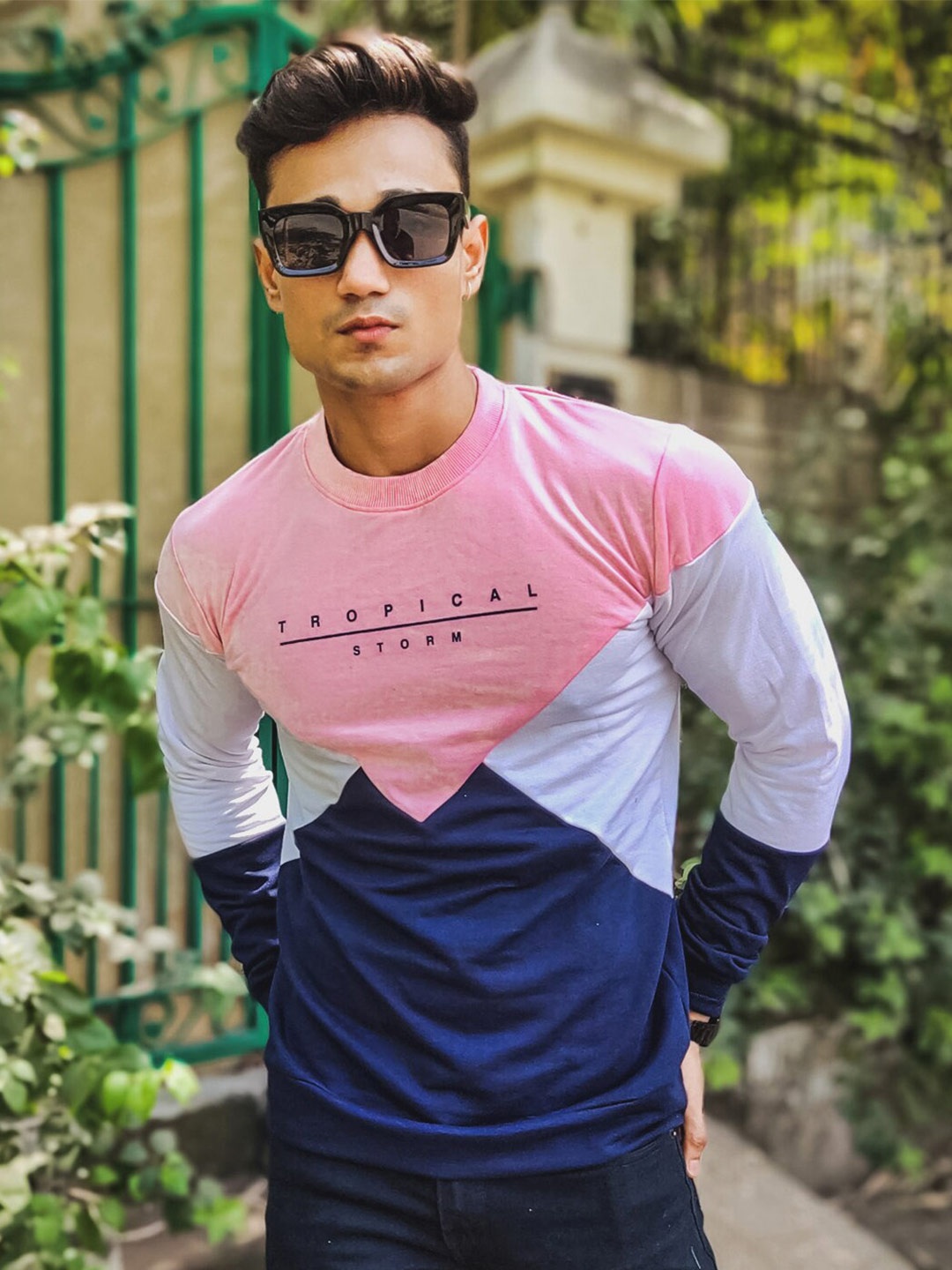 

Powerlook Pink & Blue Colourblocked Long Sleeves T-shirt