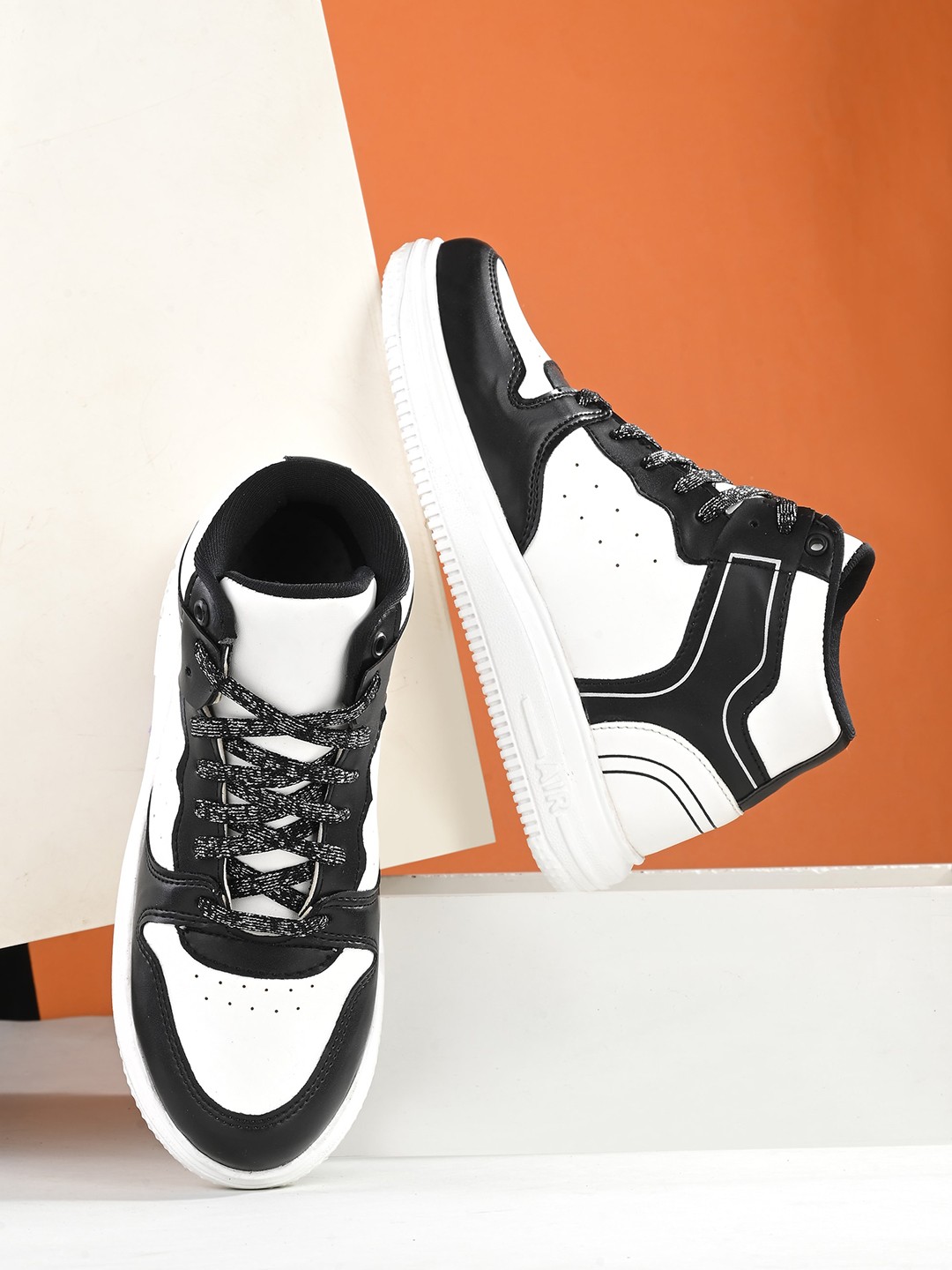 

El Paso Women Round Toe Lace Ups Sneakers, Black