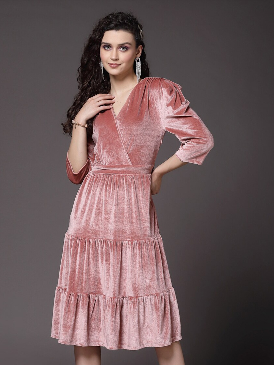 

KASSUALLY V-Neck Velvet A-Line Midi Dress, Peach