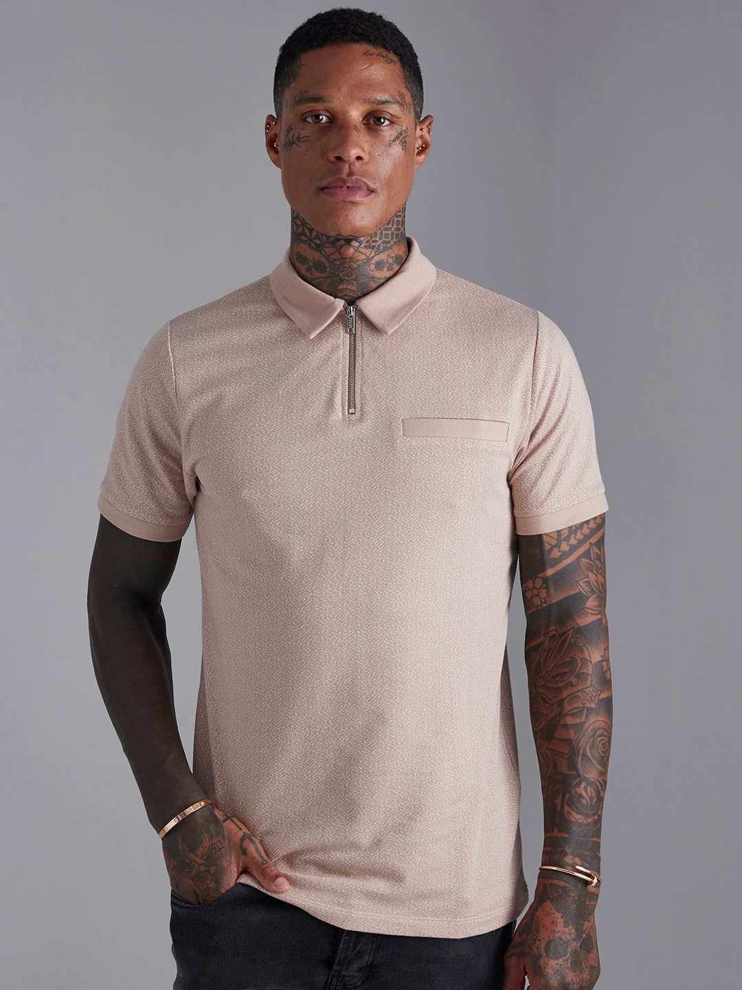 

boohooMAN Jacquard Self Design Polo Collar T-shirt, Beige