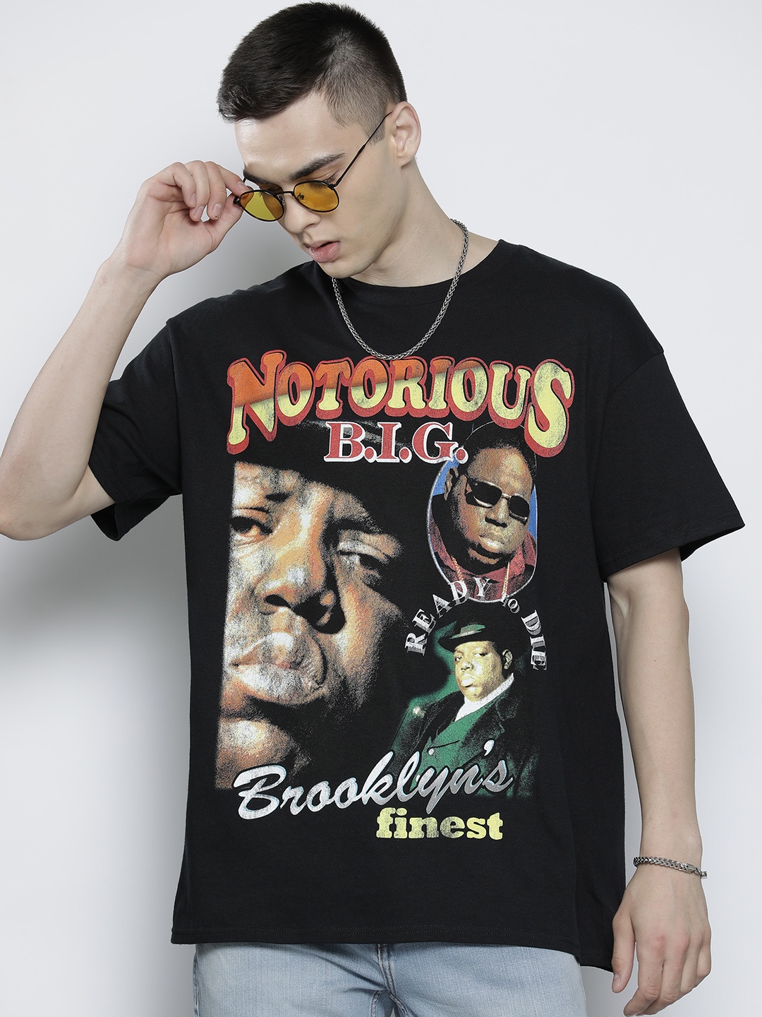 

boohooMAN Men Black Printed Drop-Shoulder Sleeves Pure Cotton T-shirt