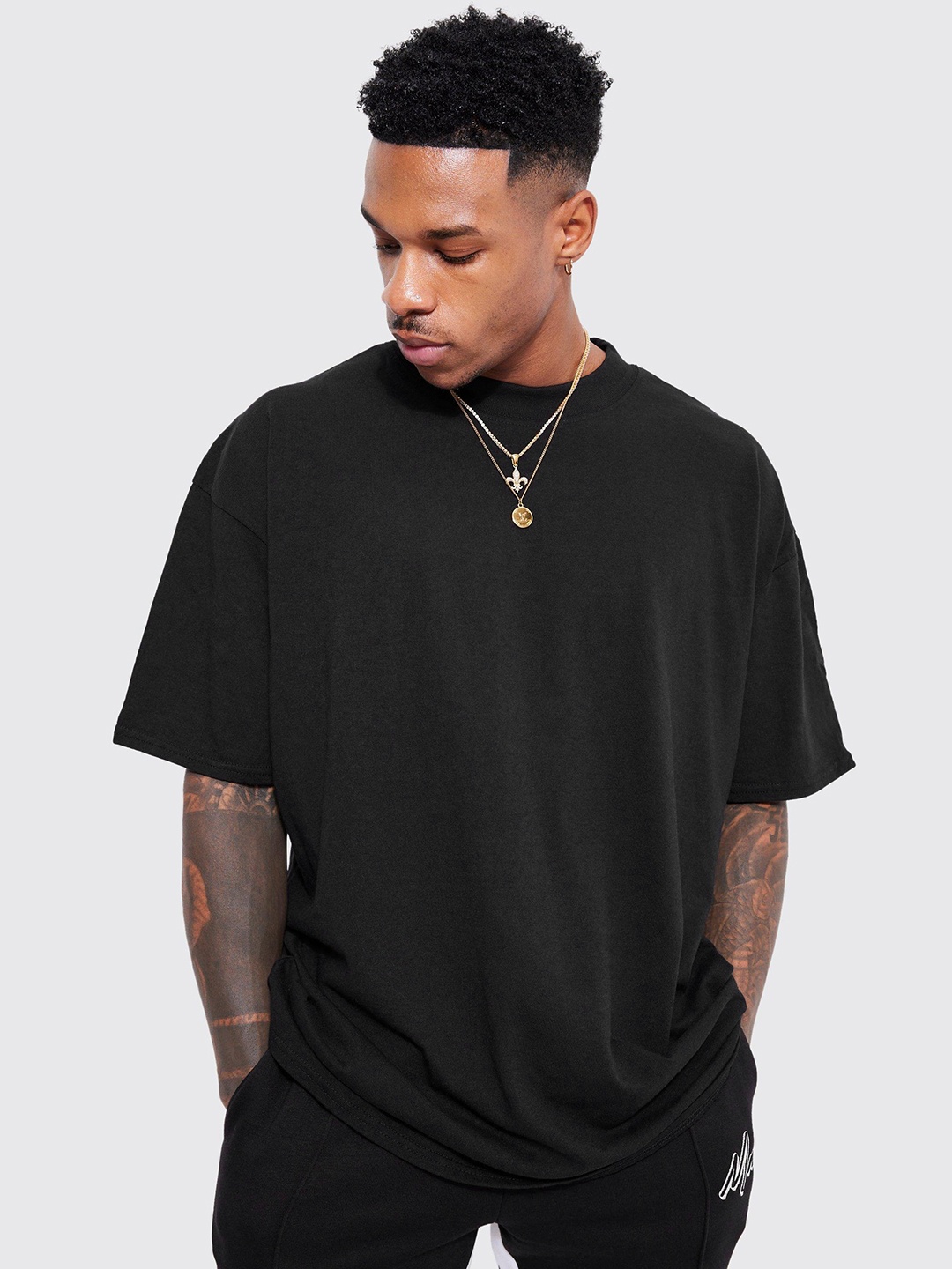 

boohooMAN Graphic Printed Back Oversized Pure Cotton T-shirt, Black