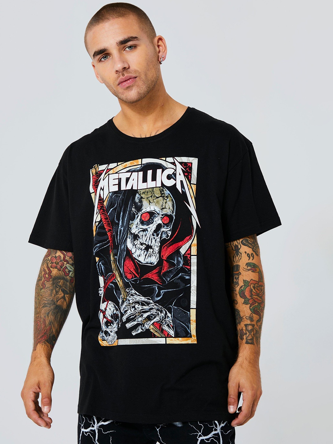 

boohooMAN Men Black Typography Printed Drop-Shoulder Sleeves T-shirt