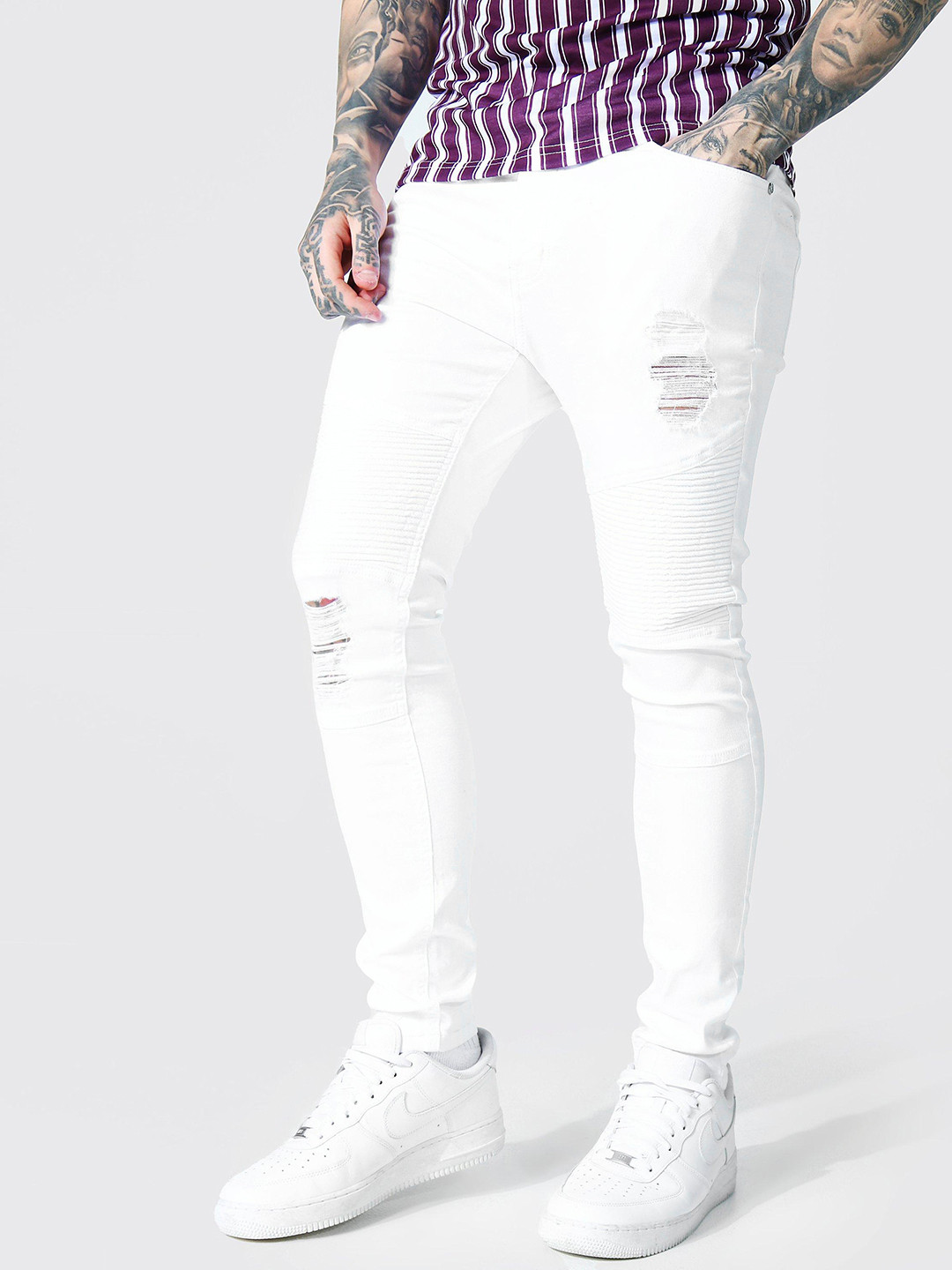 

boohooMAN Men Super Skinny Fit Mildly Distressed Stretchable Jeans, White