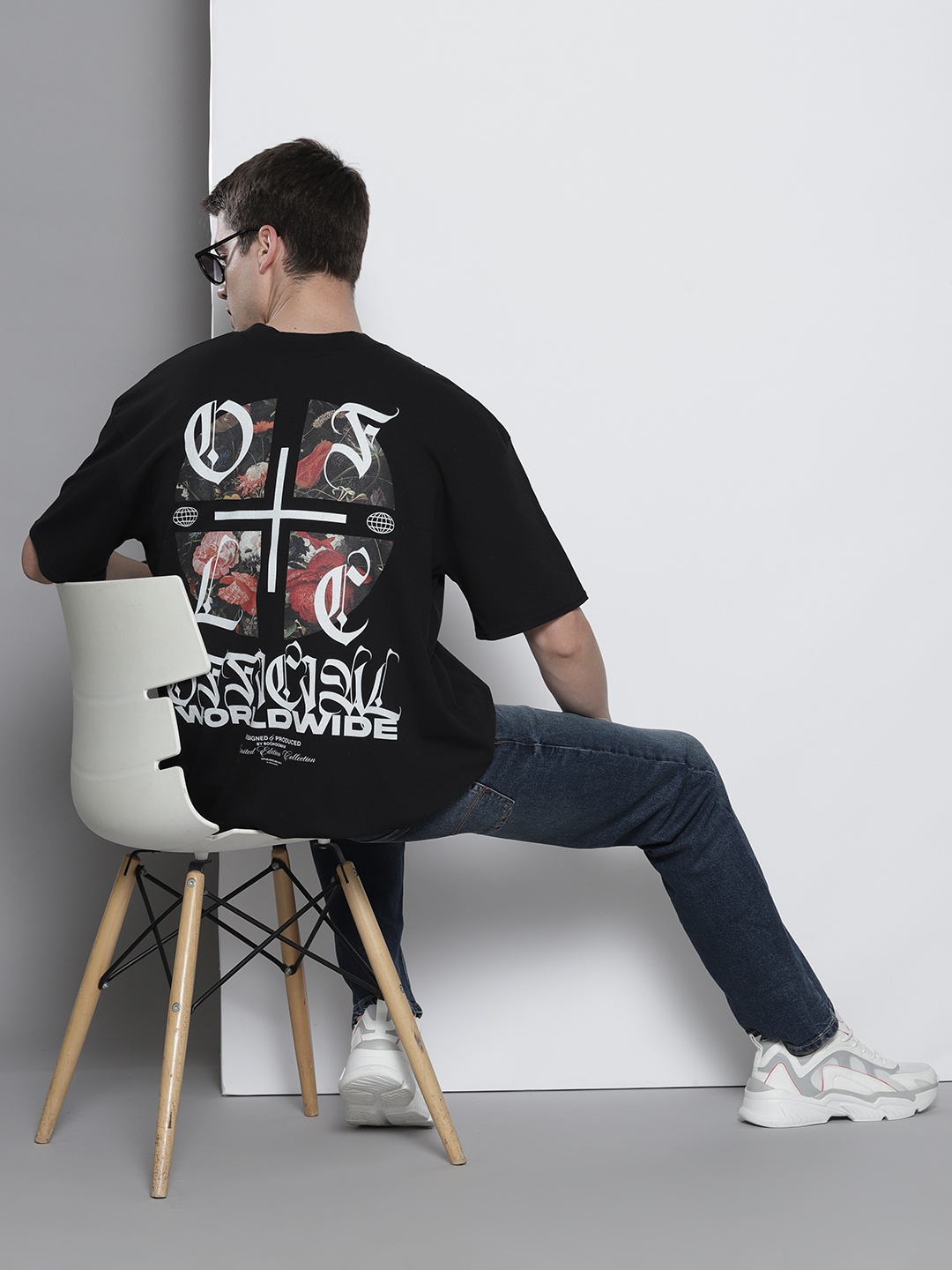 

boohooMAN Men Oversized Floral Graphic Print Drop-Shoulder Sleeves Pure Cotton T-shirt, Black