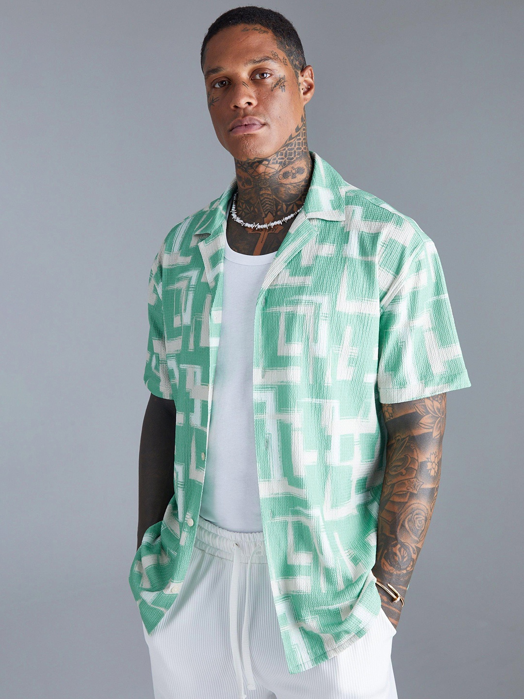 

boohooMAN Geometric Printed Cuban Collar Oversized Casual Shirt, Green