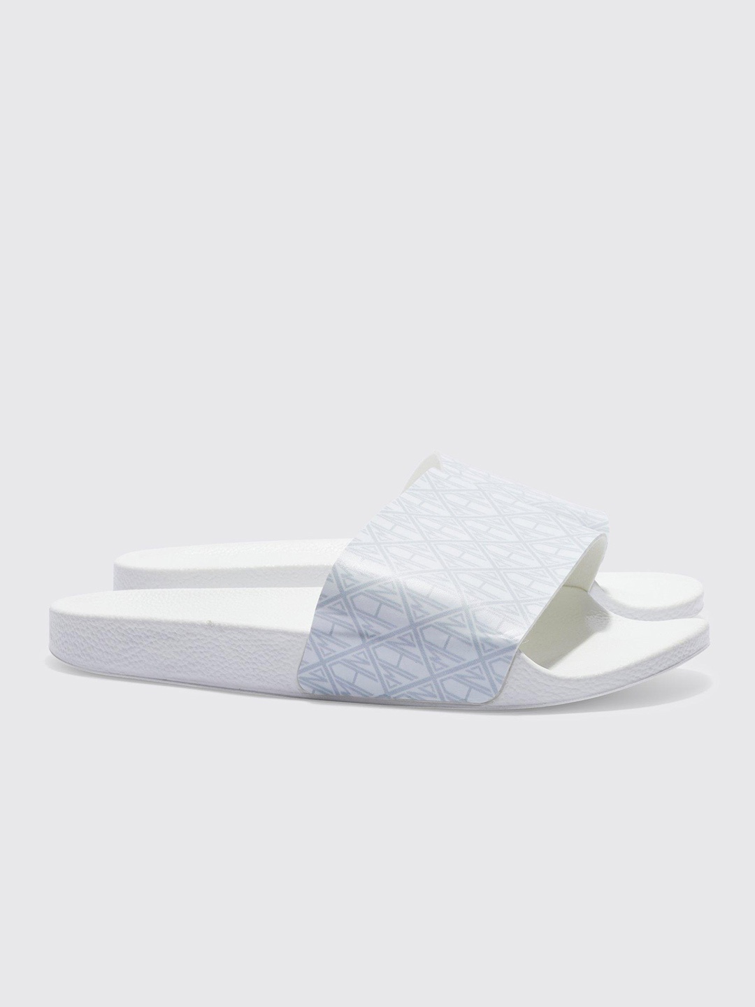 

boohooMAN Printed Sliders, Grey