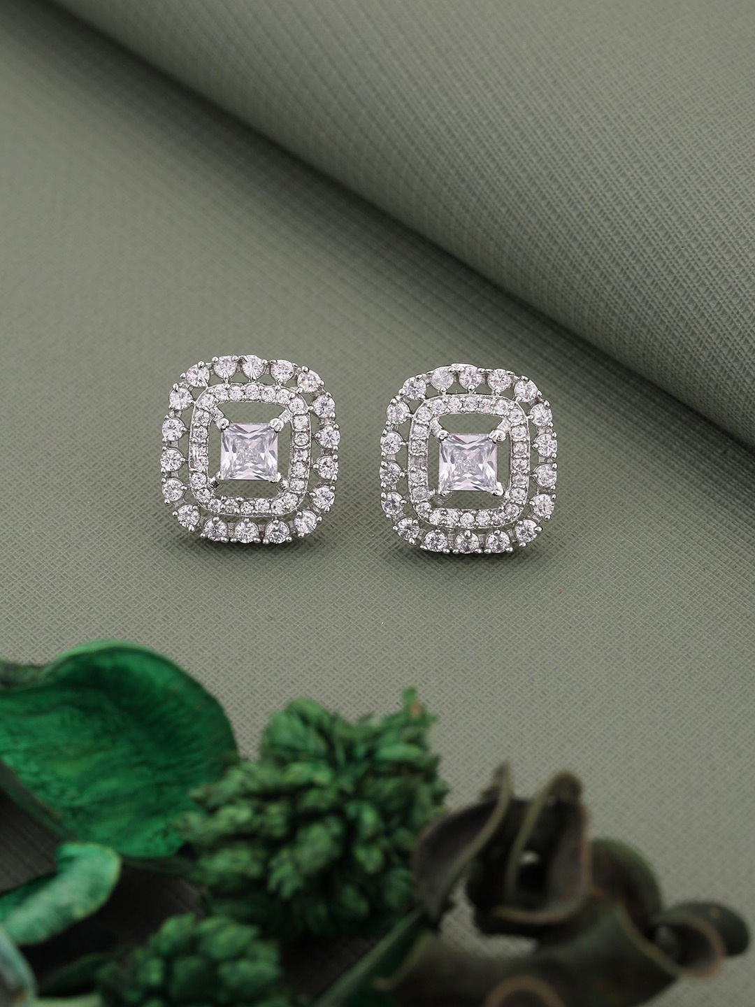 

Vita Bella Silver-Plated Square Studs Earrings, White