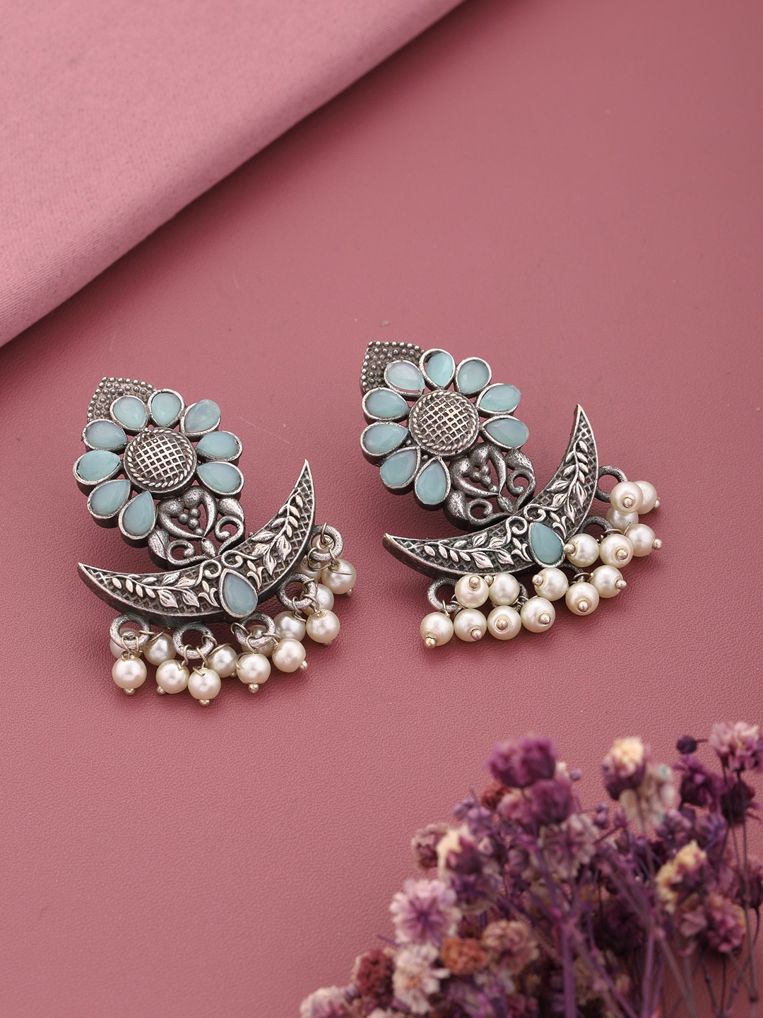 

Vita Bella Silver-Plated Oxidized Chanbalis Drop Earrings