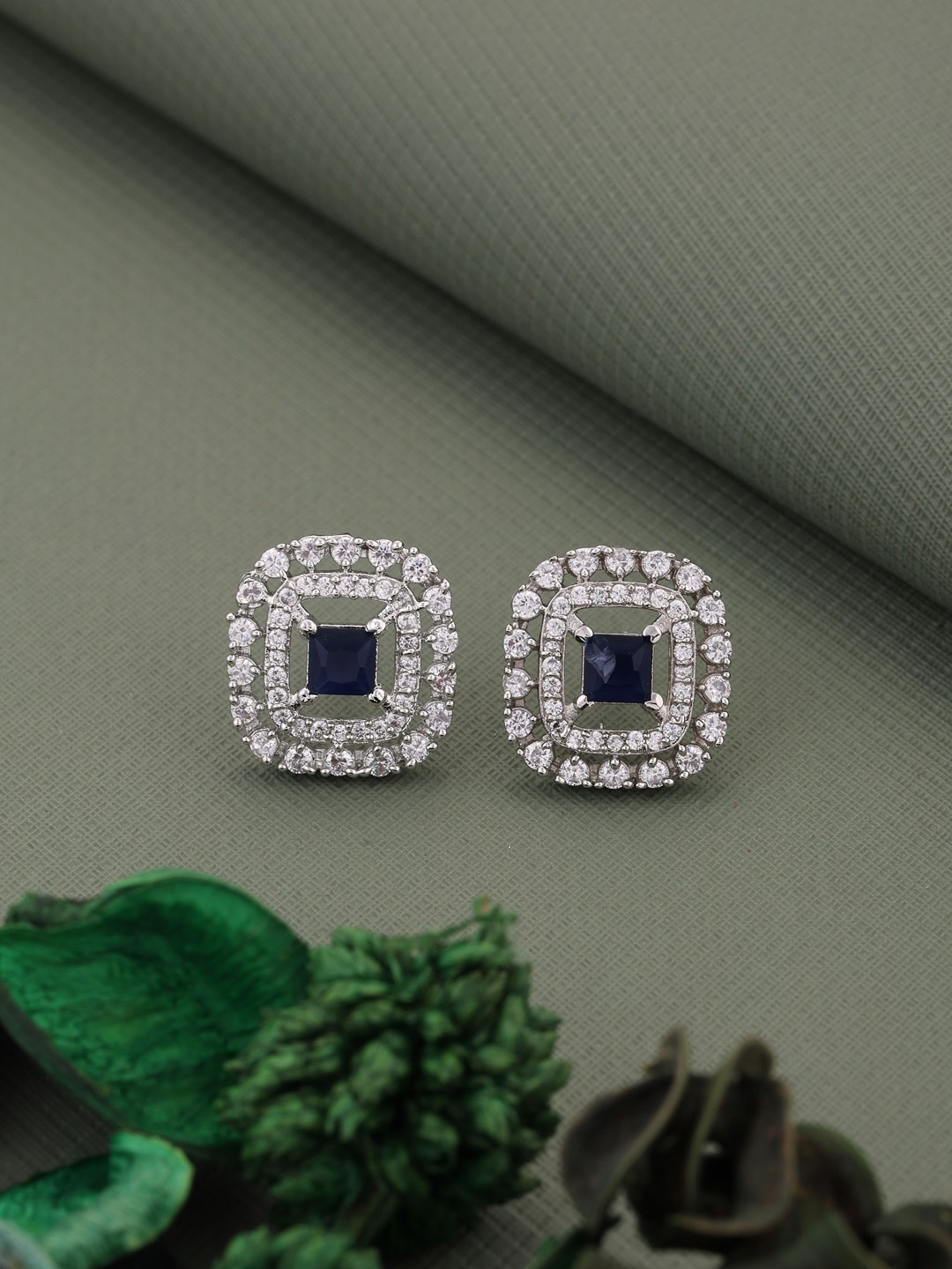 

Vita Bella Silver-Plated Contemporary Studs Earrings, Blue