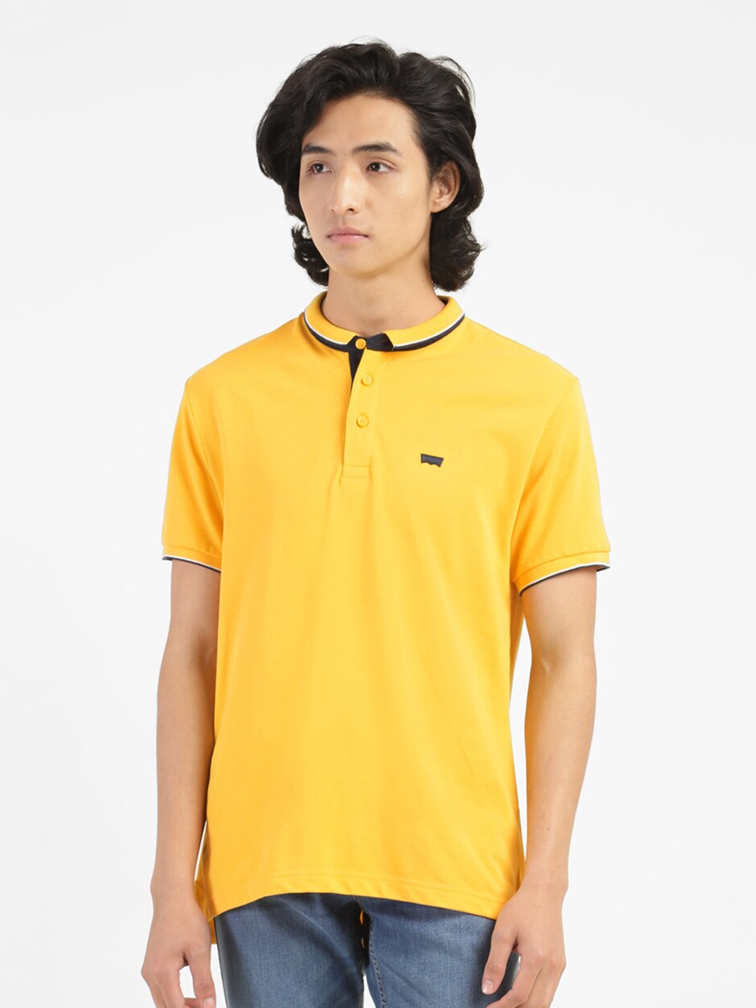 

Levis Henley Neck Pure Cotton T-shirt, Yellow