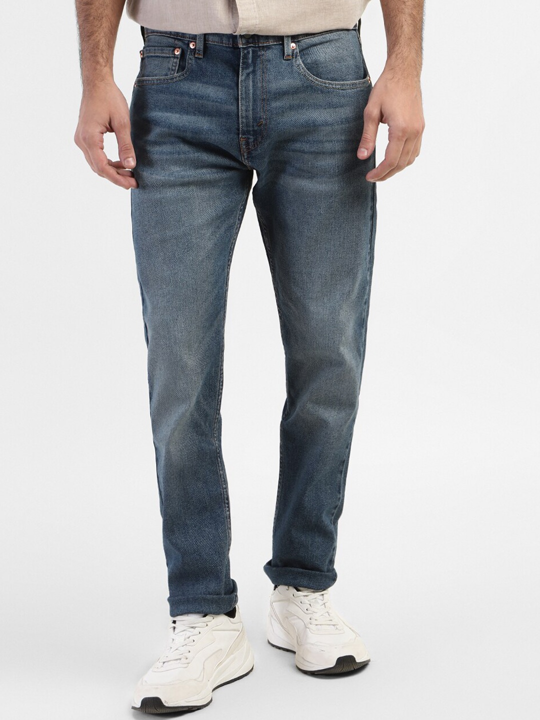 

Levis Men's 512 Tapered Fit Light Fade Jeans, Blue