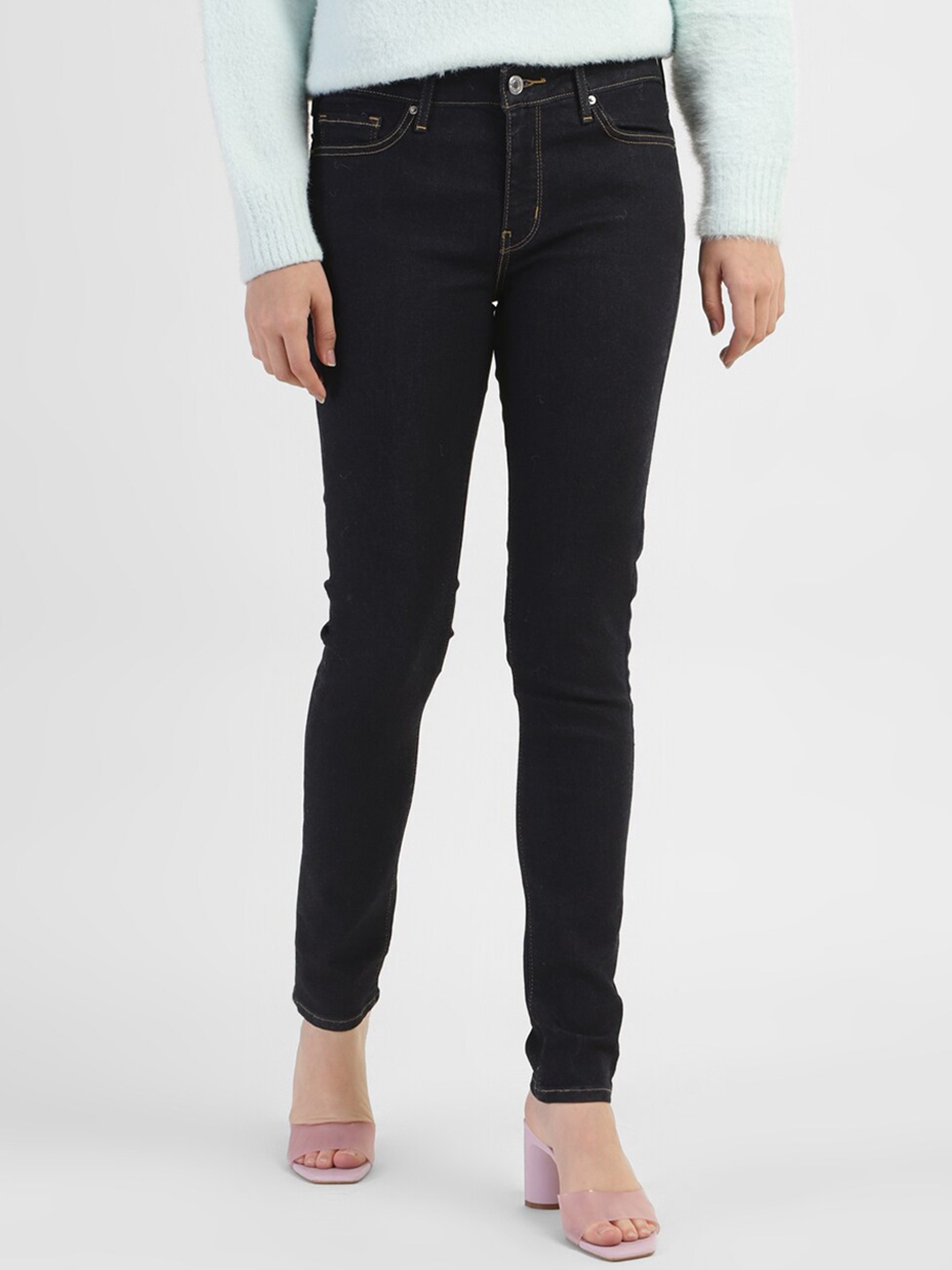

Levis Women Mid-Rise Skinny Fit Jeans, Black