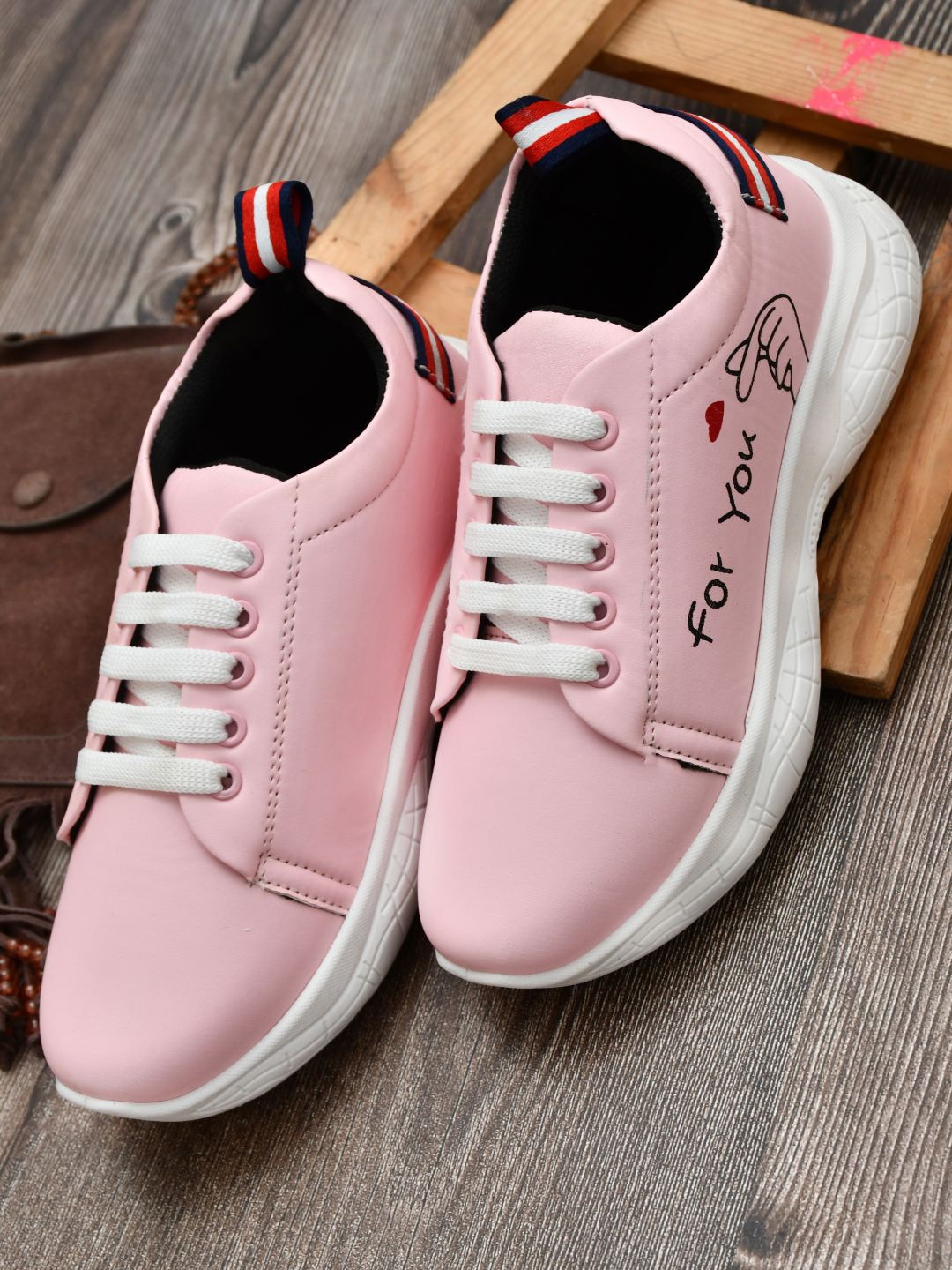

JEEVI Women Printed Lightweight Sneakers, Pink