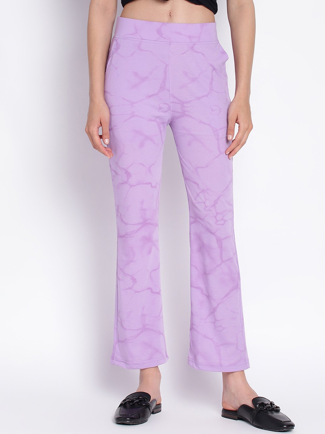 

Duchess Women Mid-Rise Abstract Printed Relaxed Fit Easy Wash Trousers, Lavender