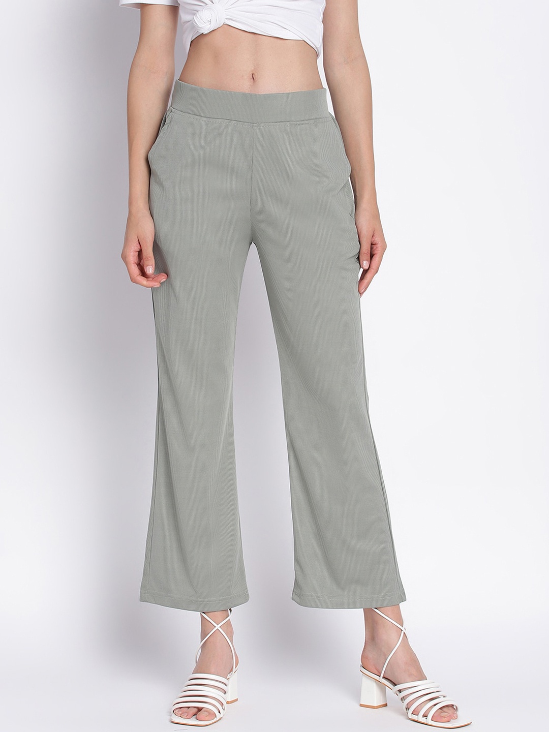 

Duchess Women Mid-Rise Relaxed Fit Easy Wash Trousers, Green