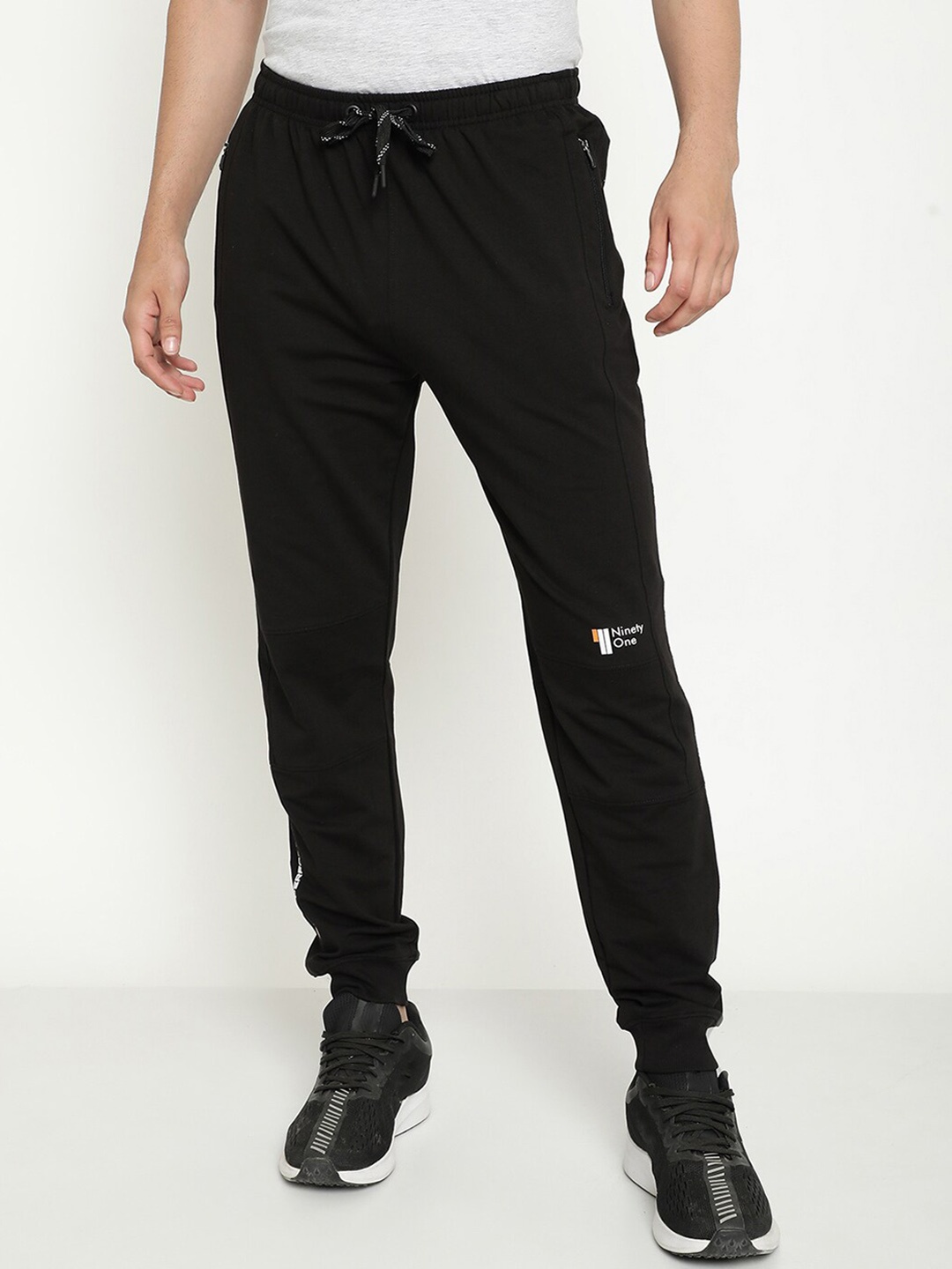 

Octave Men Mid-Rise Regular Fit Cotton Joggers, Black