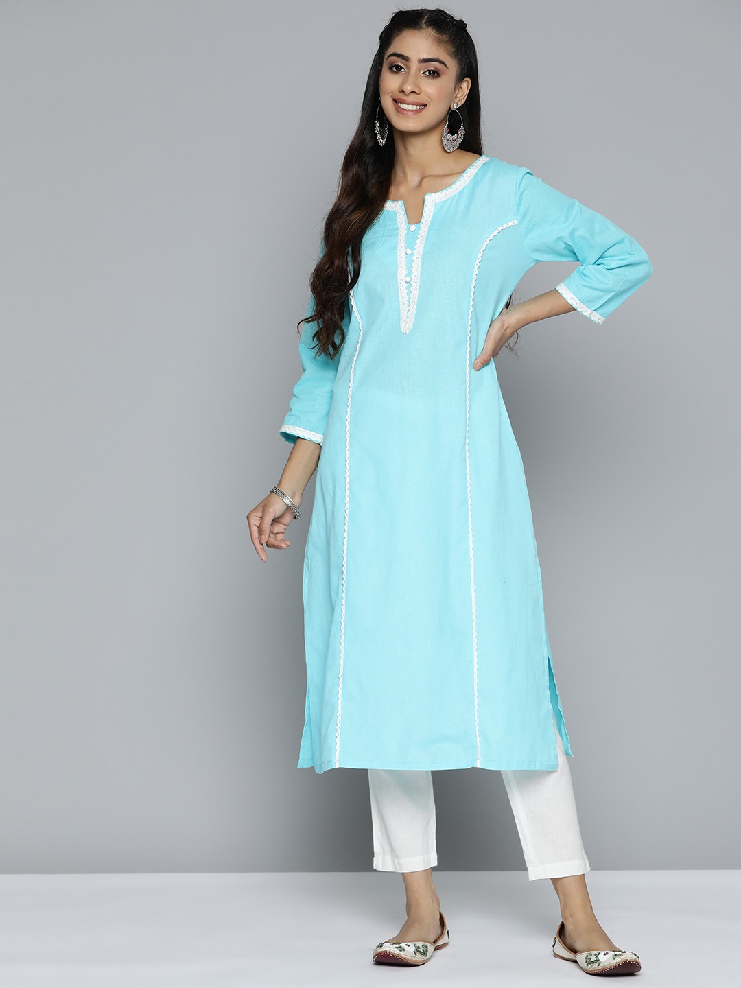 

HERE&NOW Thread Work Kurta, Turquoise blue
