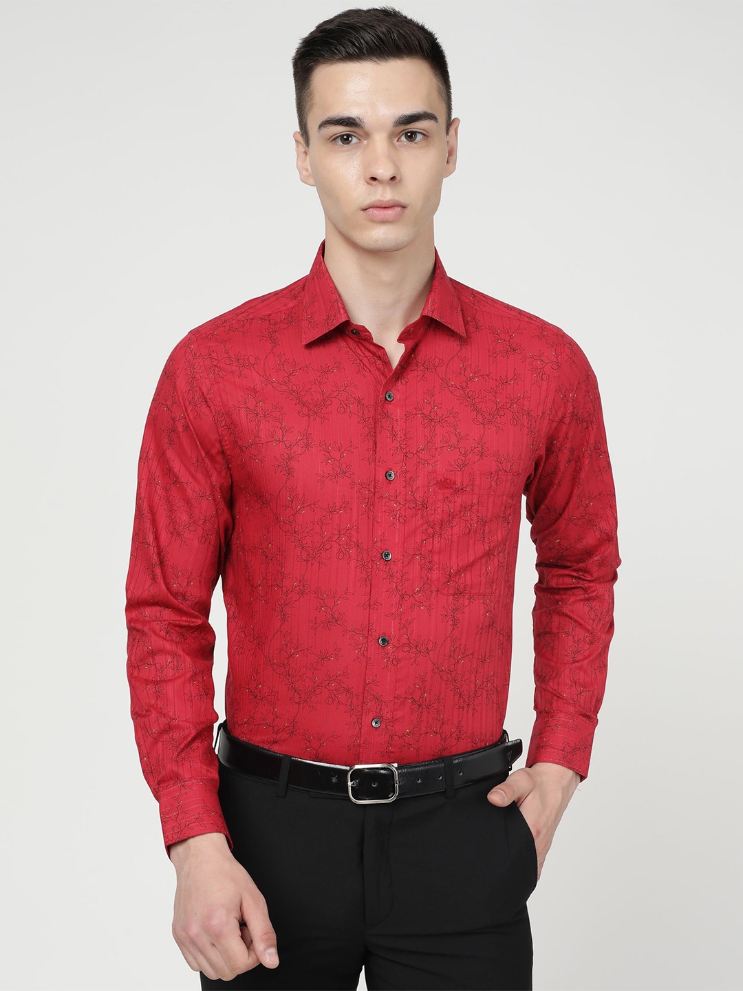 

FRENCH CROWN Floral Printed Standard Formal Shirt, Red
