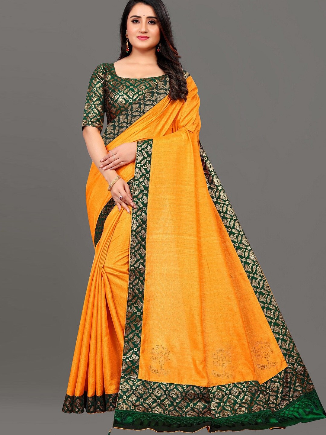 

ZEEPKART Woven Design Border Zari Kanjeevaram Saree, Yellow