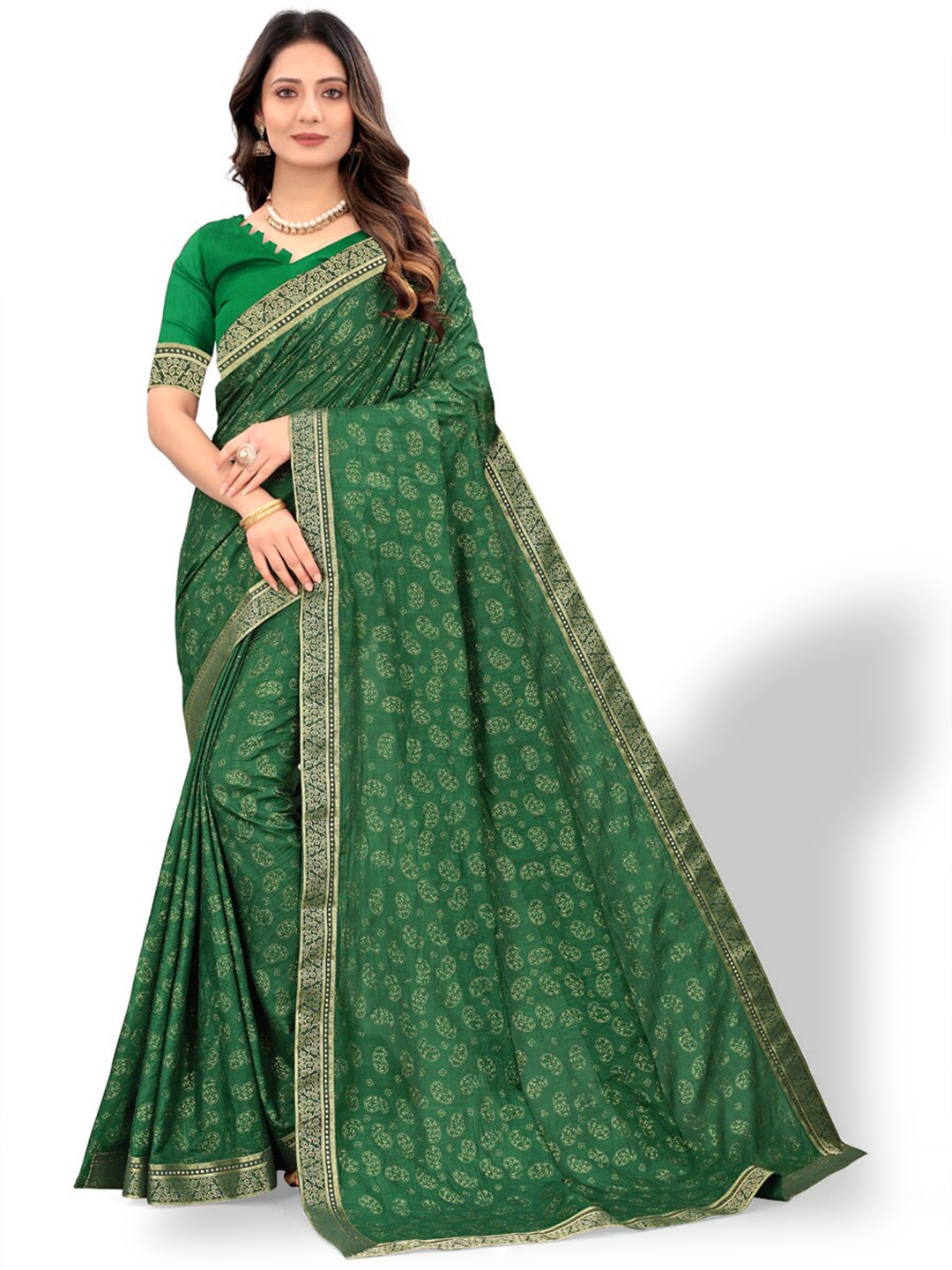 

ZEEPKART Paisley Printed Zari Saree, Green