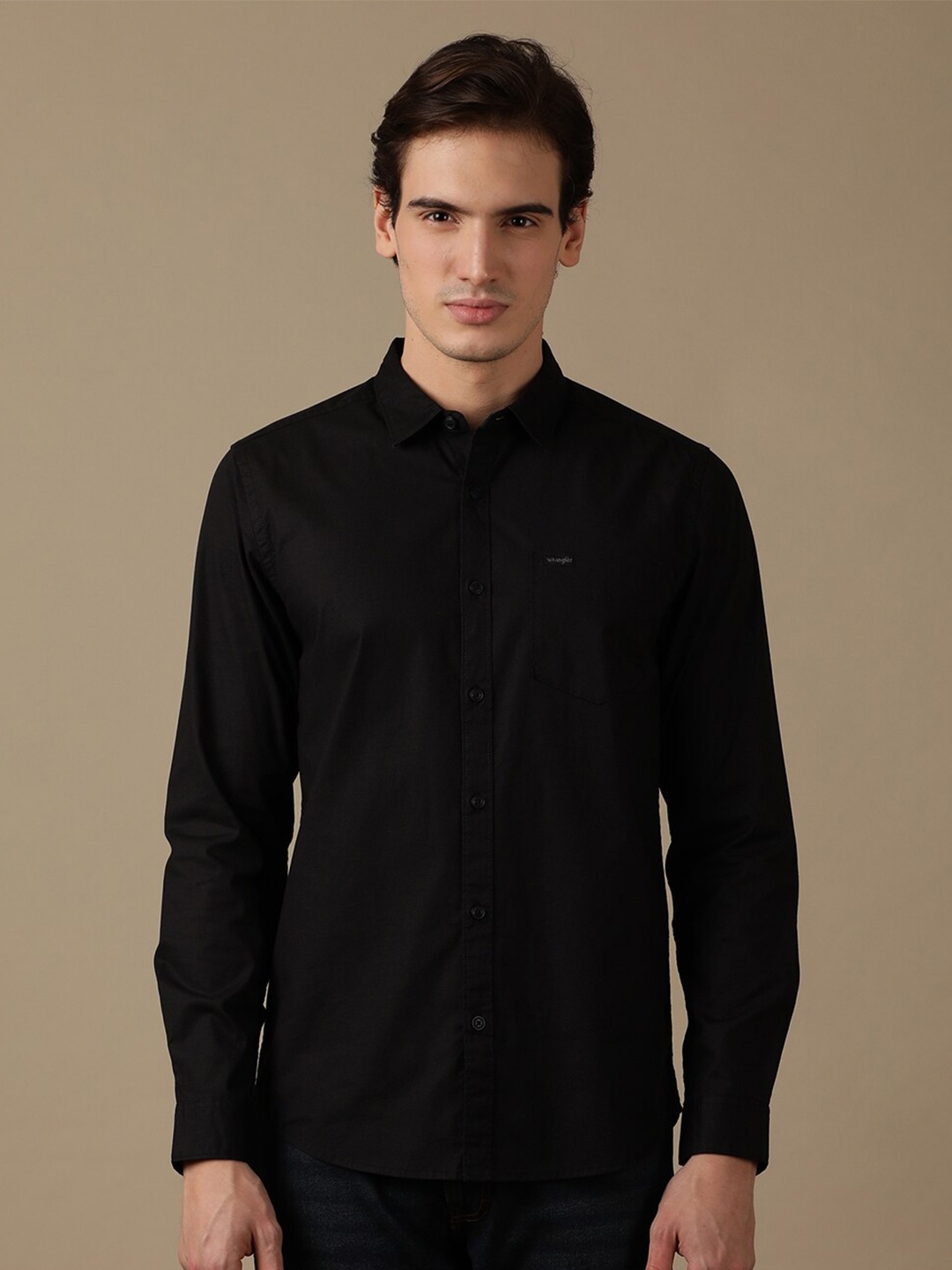 

Wrangler Spread Collar Slim Fit Casual Shirt, Black