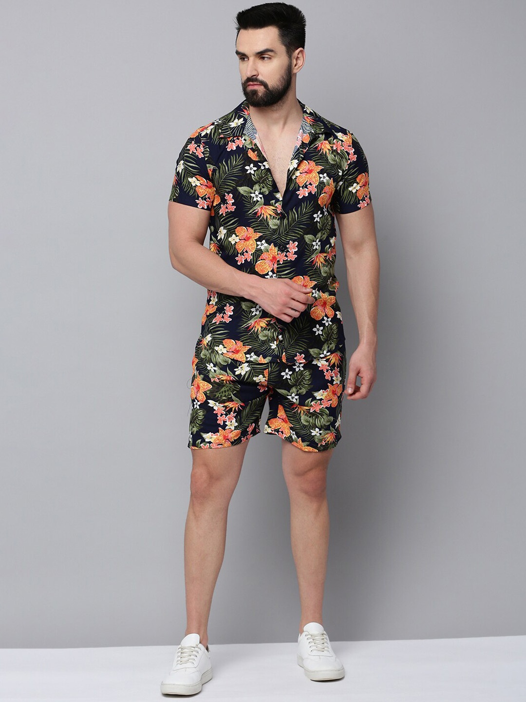 

SHOWOFF Men Tropical Printed Shirt & Shorts, Navy blue