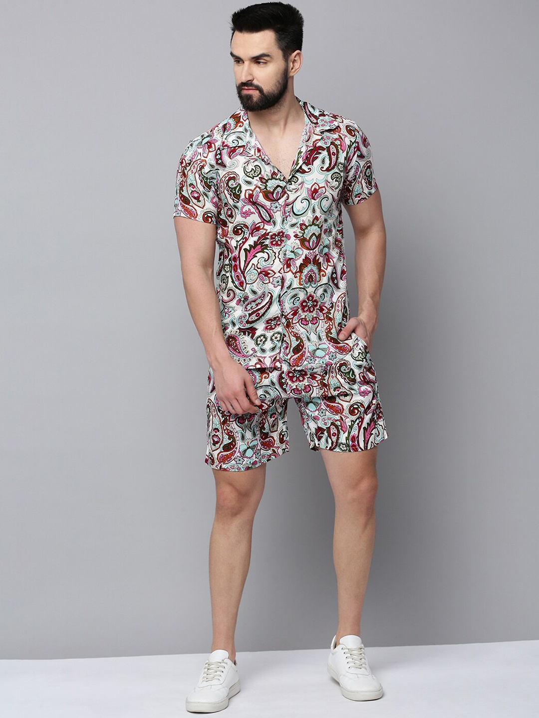 

SHOWOFF Floral Printed Shirt & Short, White