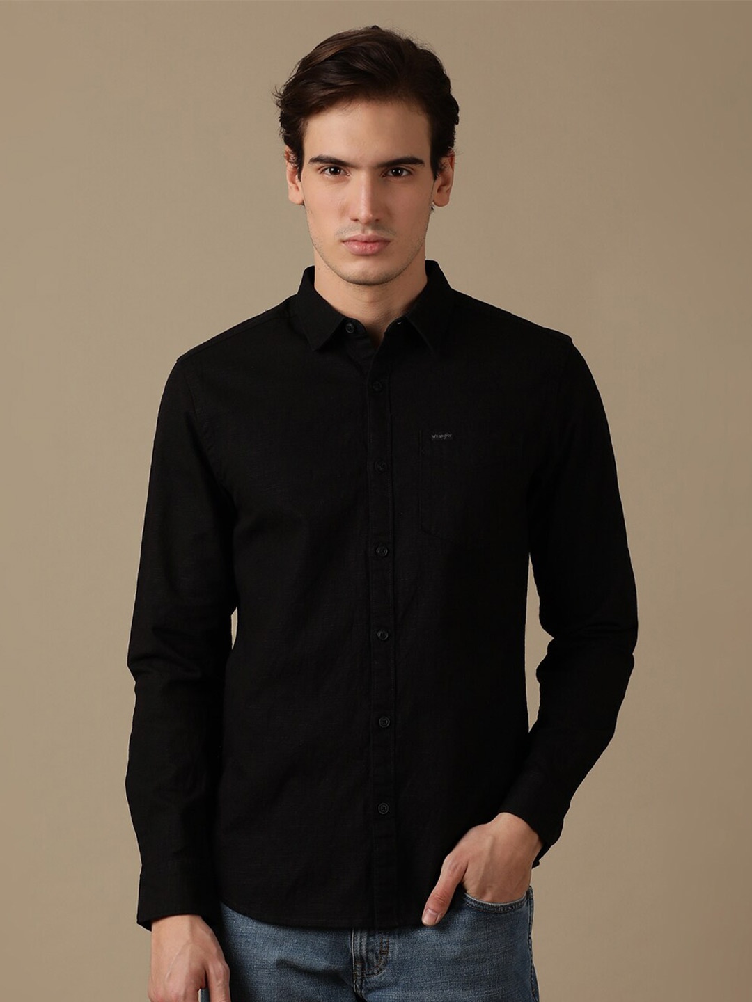 

Wrangler Spread Collar Comfortable Cotton Casual Shirt, Black