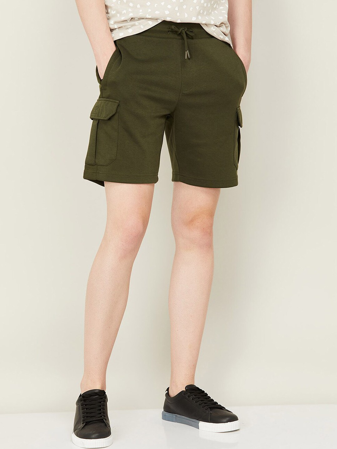 

Fame Forever by Lifestyle Men Regular Fit Cargo Shorts, Olive