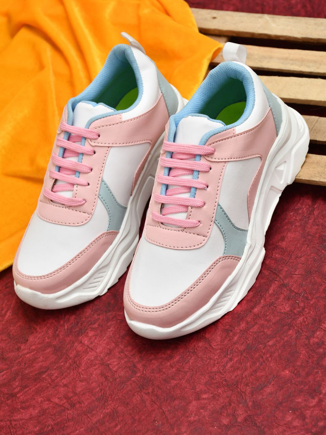 

JEEVI Women Walking Non-Marking Shoes, White