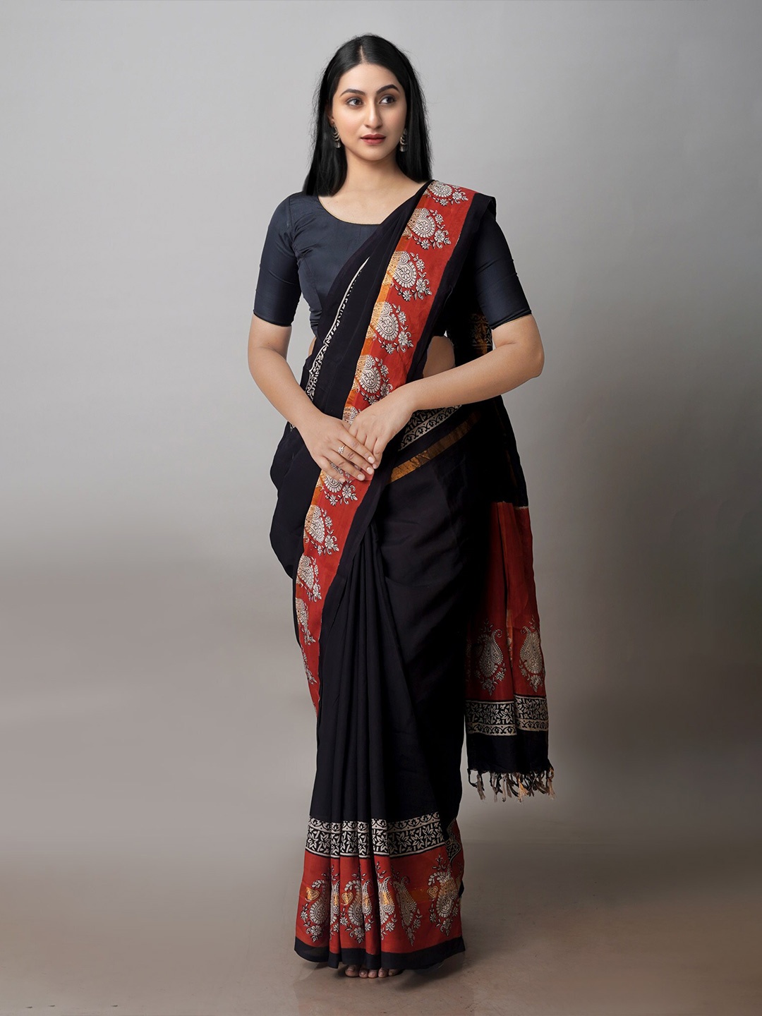 

Unnati Silks Zari Silk Blend Bagru Saree, Black