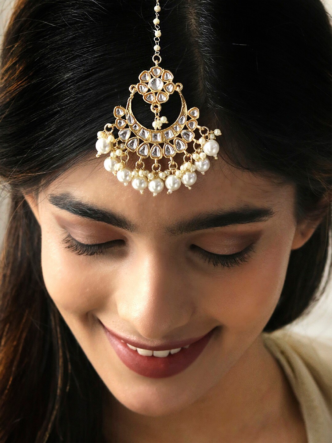 

Fida Gold-Plated Kundan-Studded & Beaded Maang Tikka