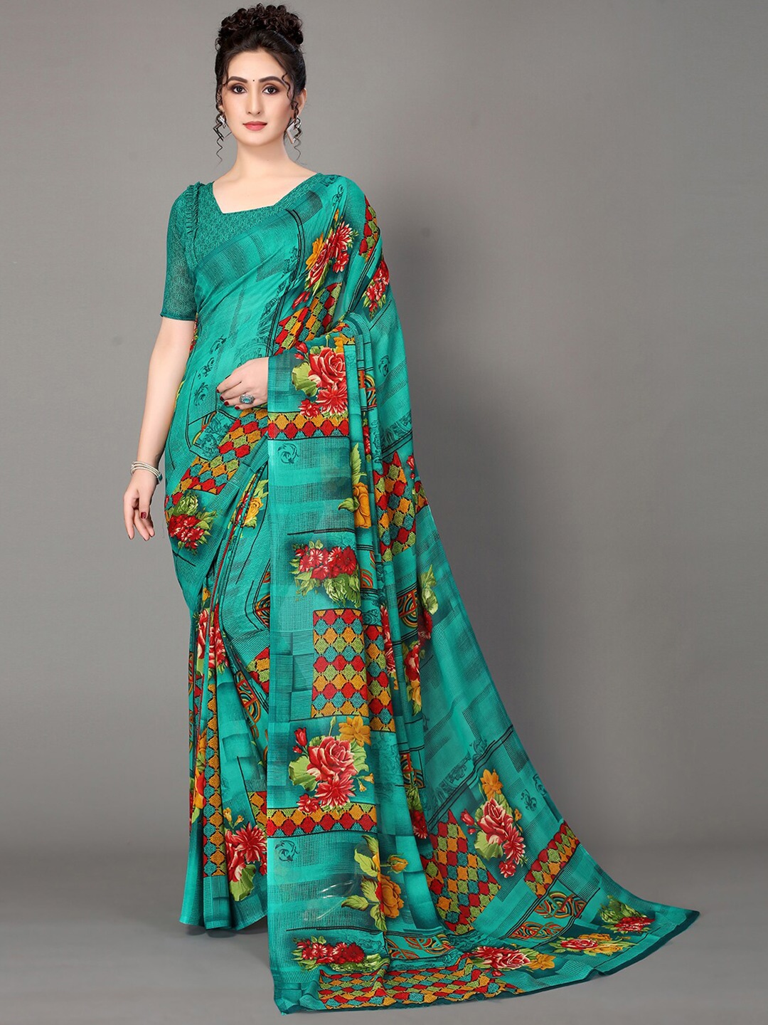 

GORGONE Floral Printed Saree, Sea green