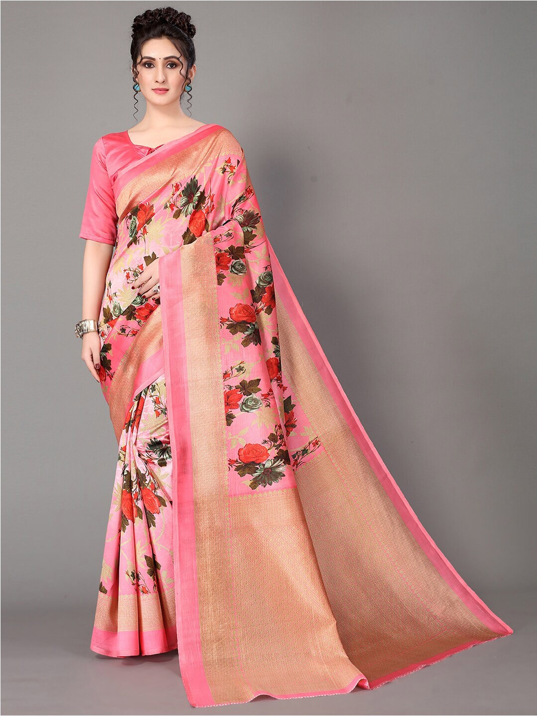 

GORGONE Floral Printed Saree, Pink