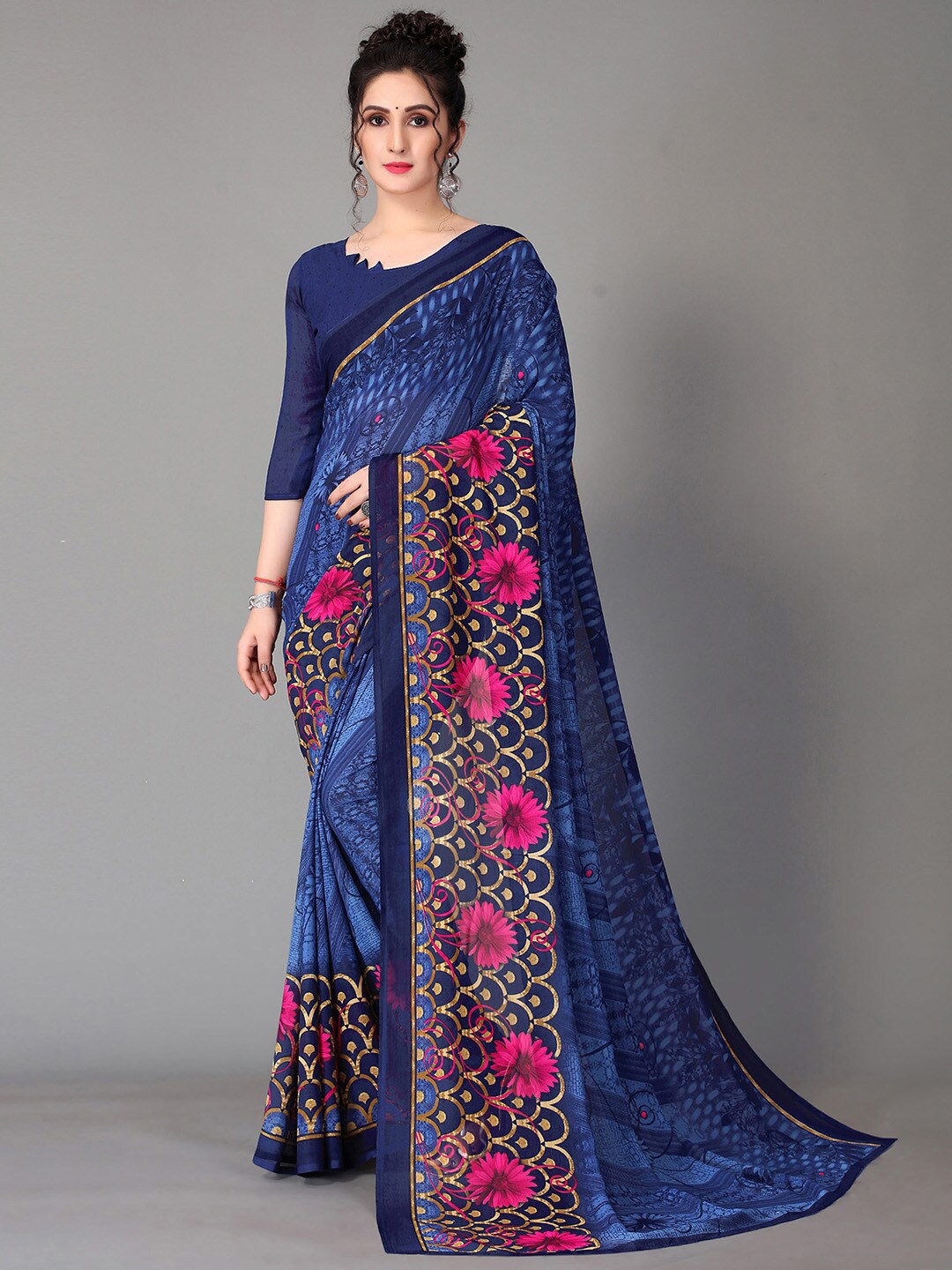 

GORGONE Floral Printed Saree, Blue