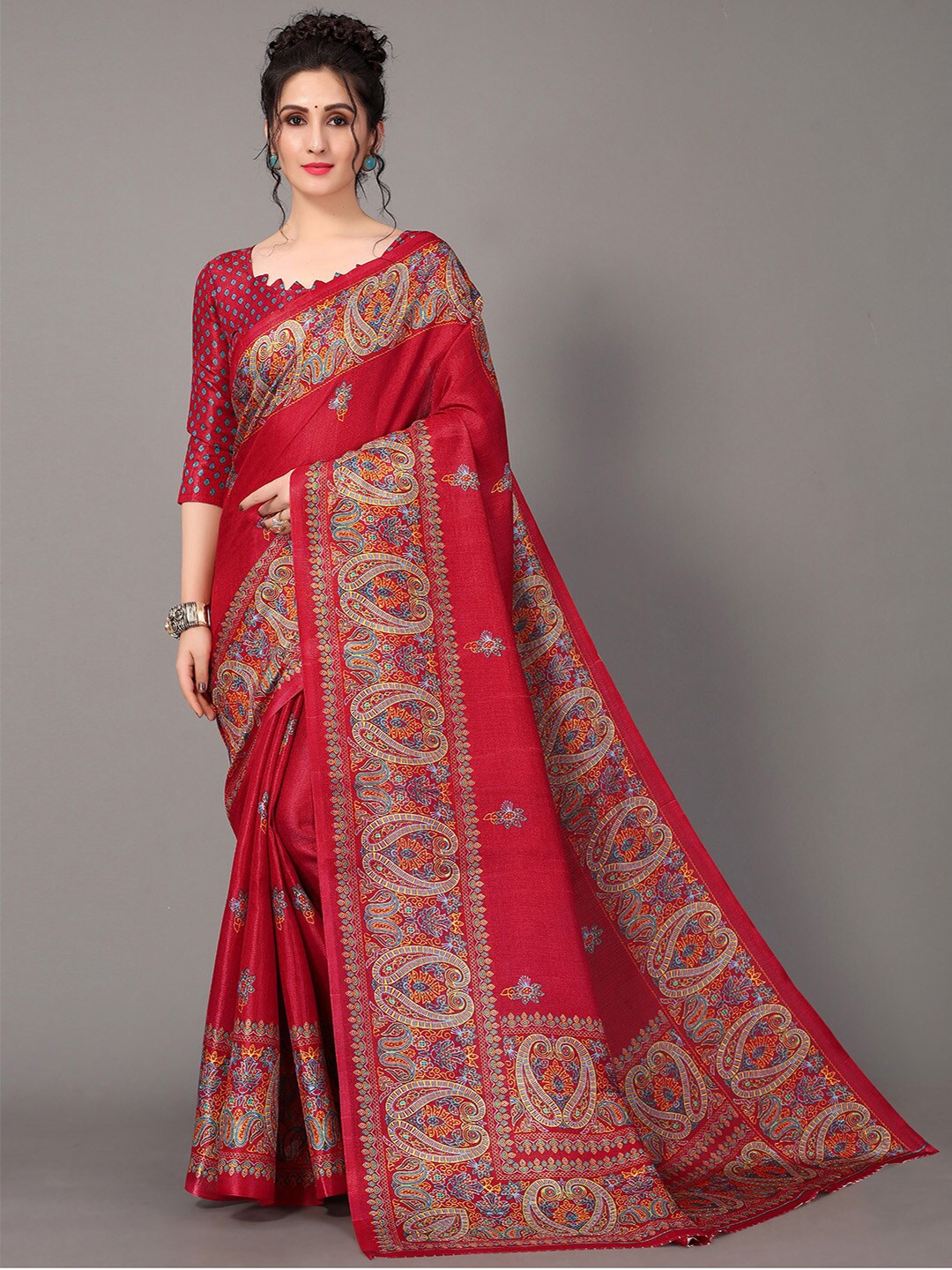 

GORGONE Ethnic Motifs Printed Silk Blend Saree, Red