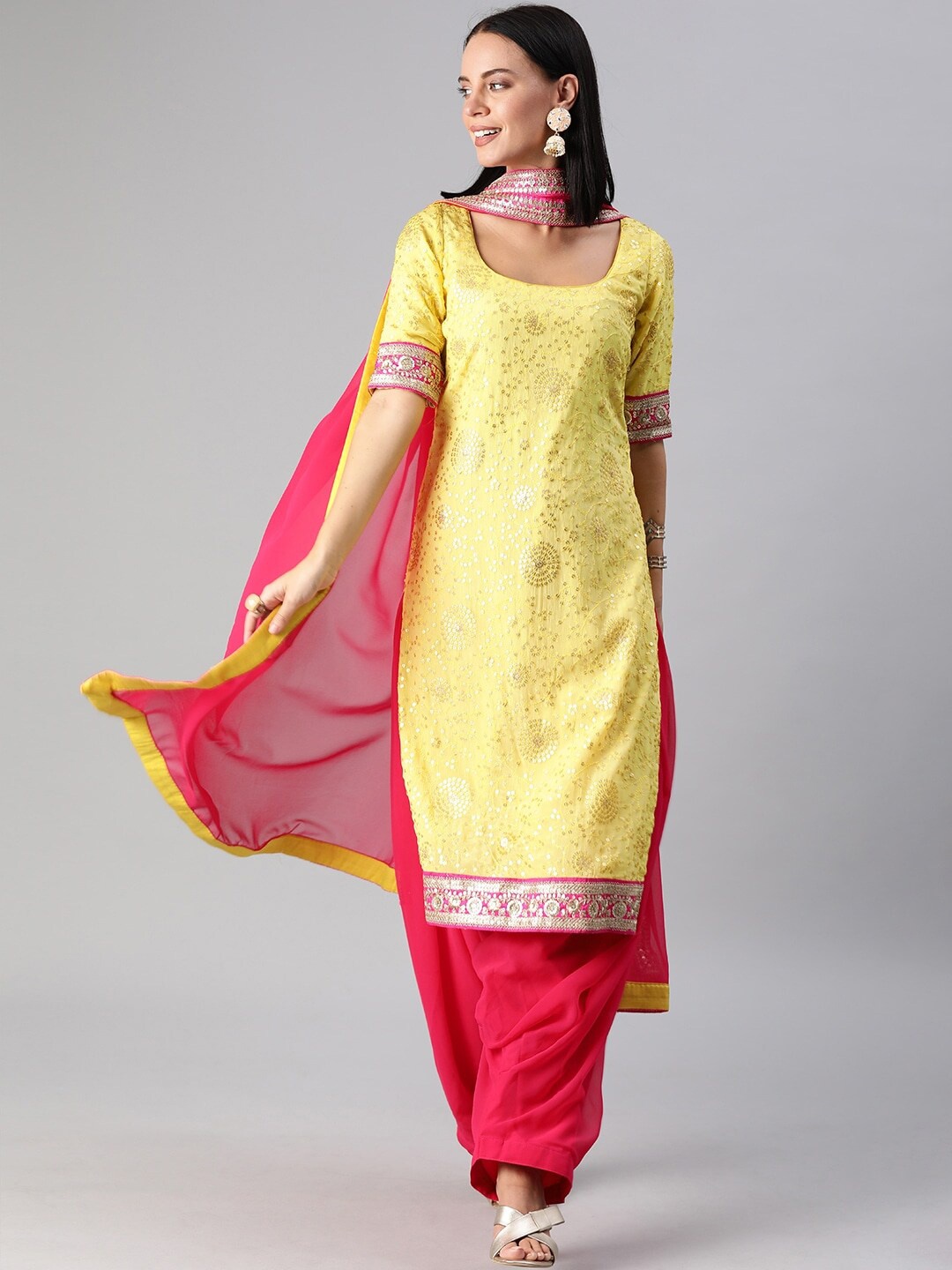 

Ethnovog Ethnic Motifs Embroidered Sequinned Kurta with Patiala & Dupatta, Yellow