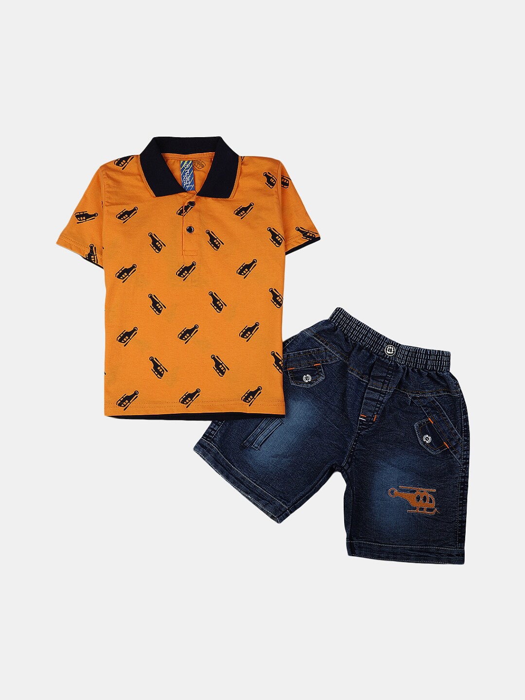 

V-Mart Kids Printed T-shirt with Shorts, Orange