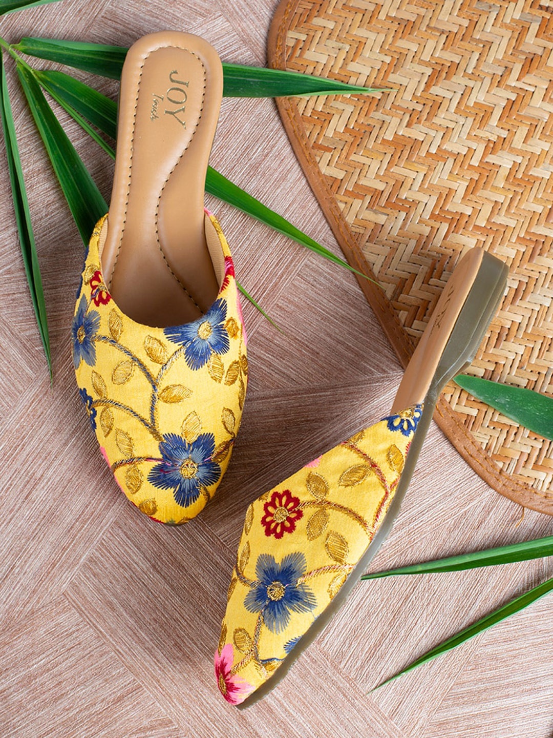 

Joytouch Women Embroidered Pointed Toe Mules, Yellow