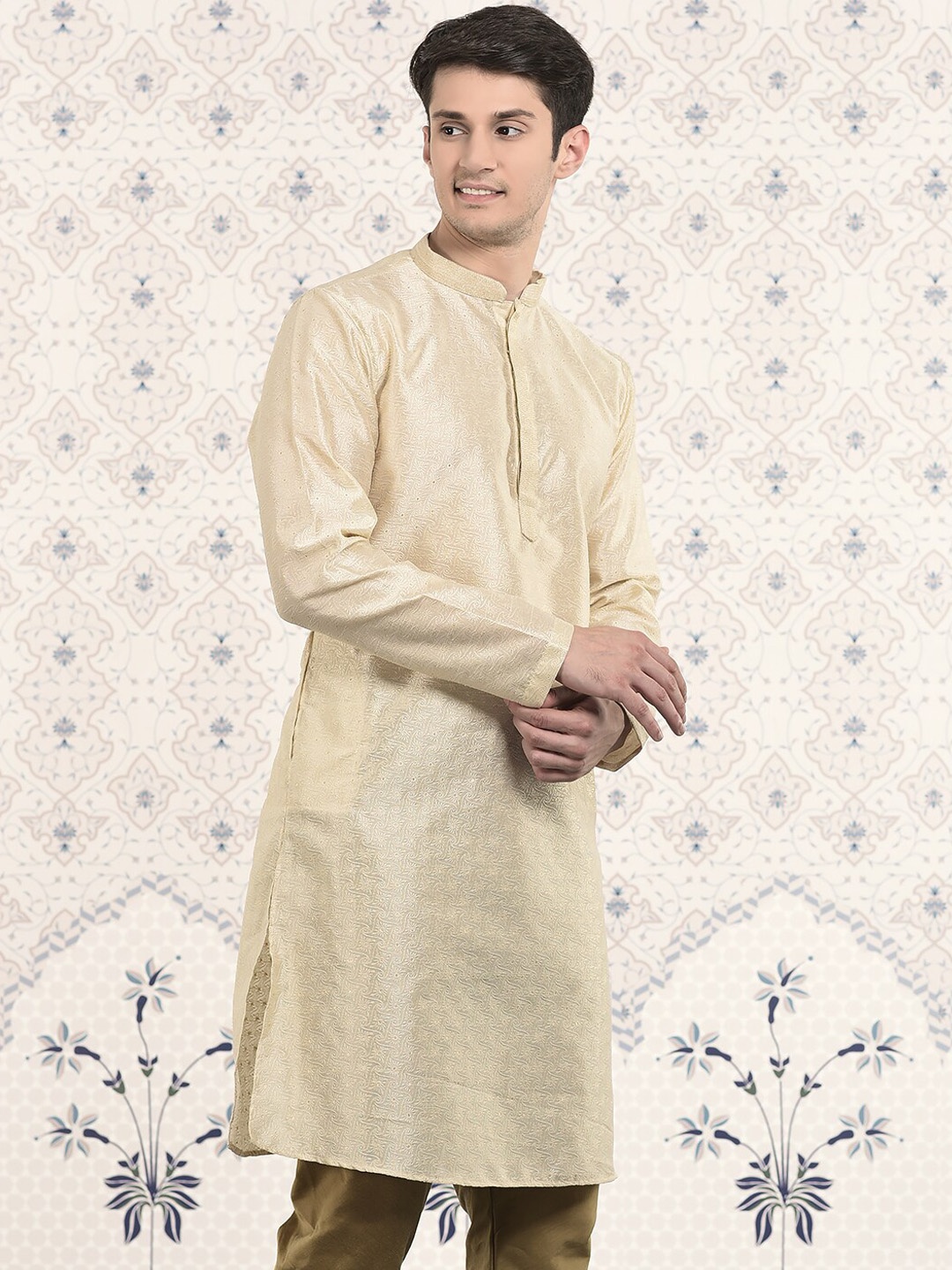 

Ode by House of Pataudi Cream Ethnic Motifs Woven Design Jacquard Kurta