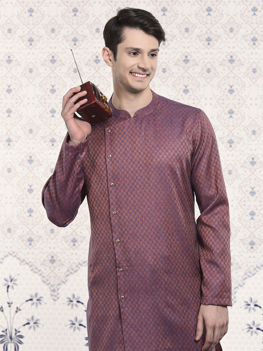 

Ode by House of Pataudi Purple & Blue Geometric Woven Design Jacquard Kurta