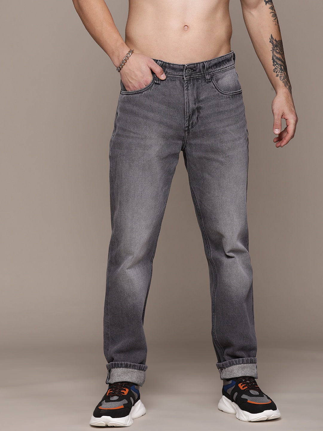 

The Roadster Lifestyle Co. Relaxed Fit Pure Cotton Light Fade Jeans, Charcoal