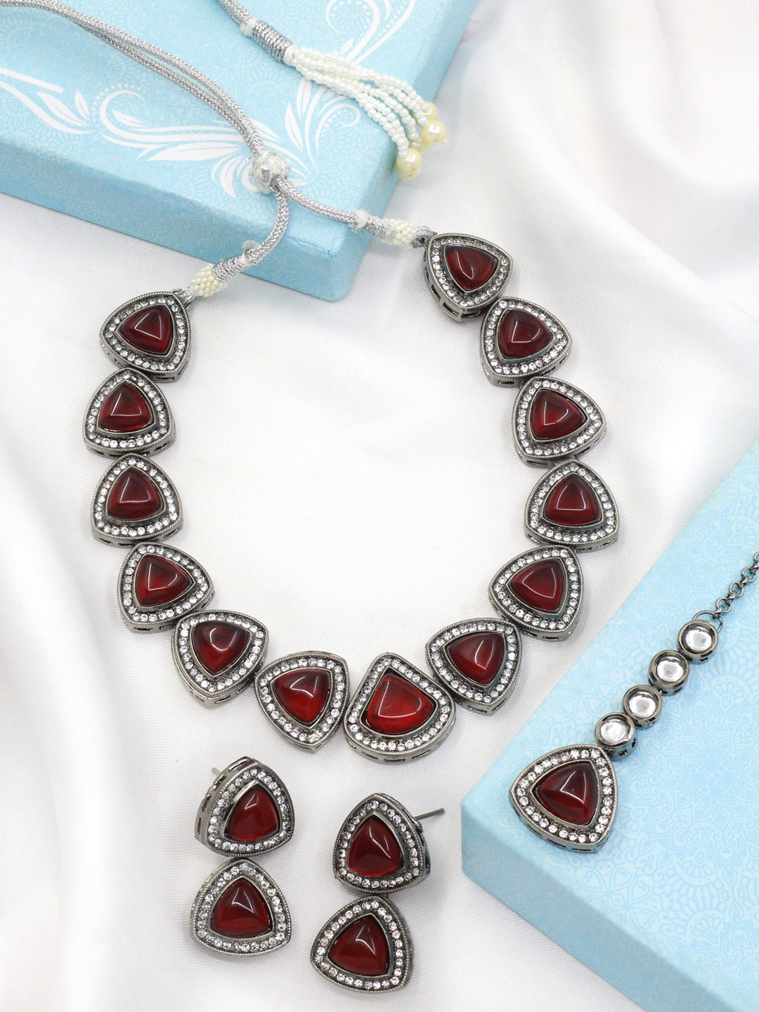 

SAIYONI Silver-Plated Kundan-Studded Jewellery Set